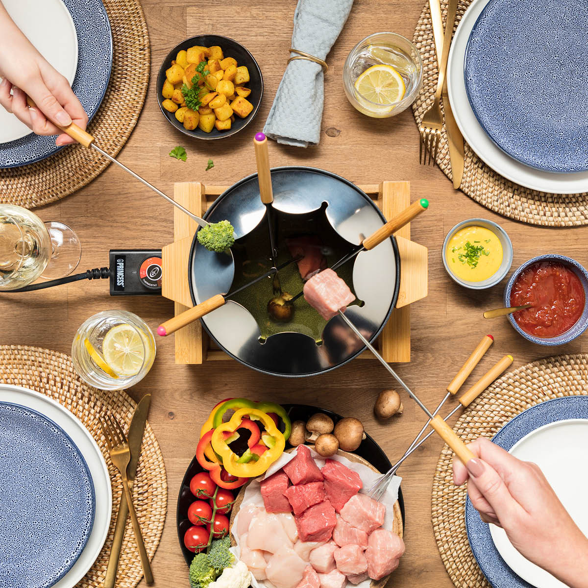 PRINCESS Fondueset med 8 gafflar 173025 1,5L svart/bambu