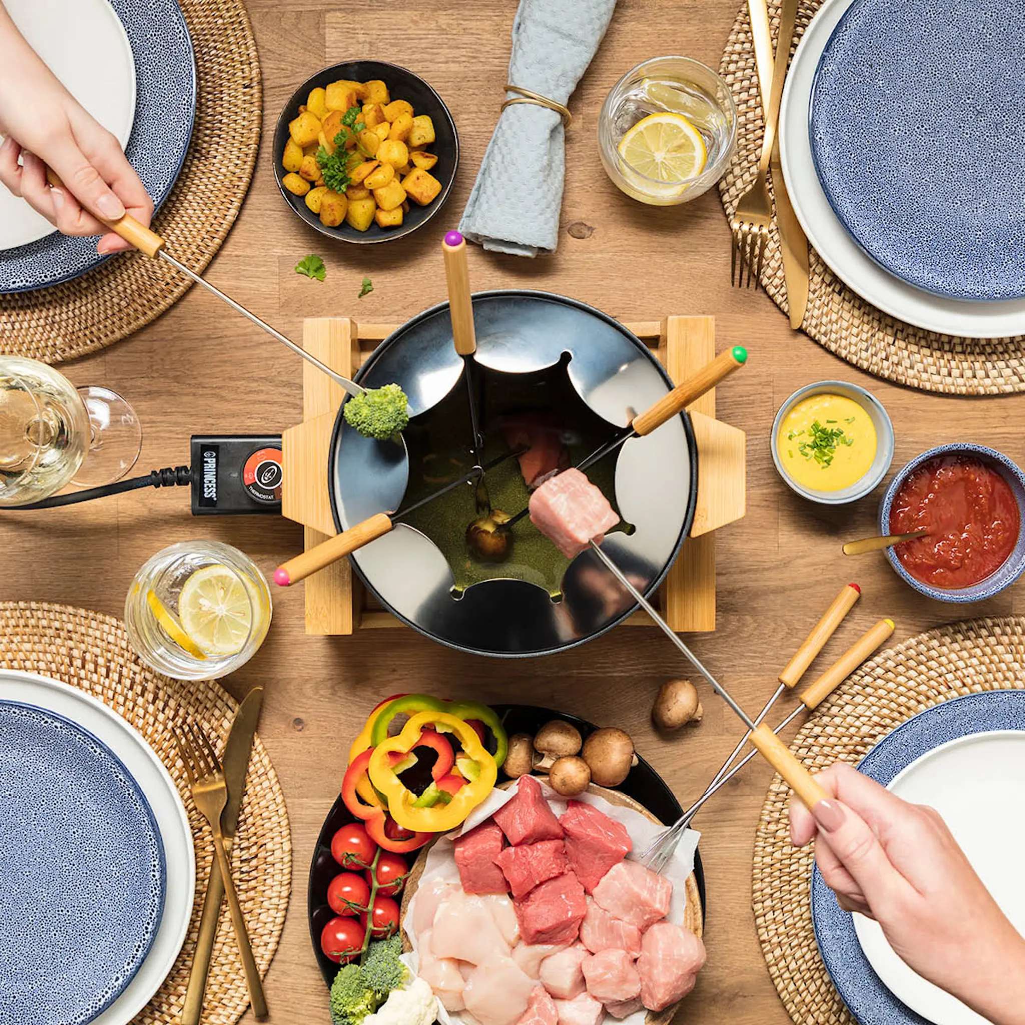 PRINCESS Fondueset med 8 gafflar 173025 1,5L svart/bambu