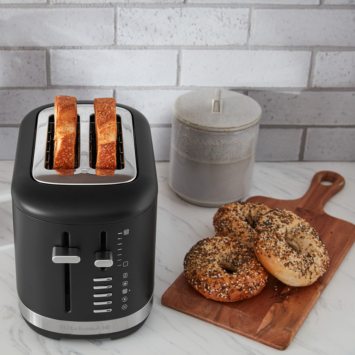 KitchenAid KitchenAid Leivänpaahdin 2 viipaletta Mattamusta