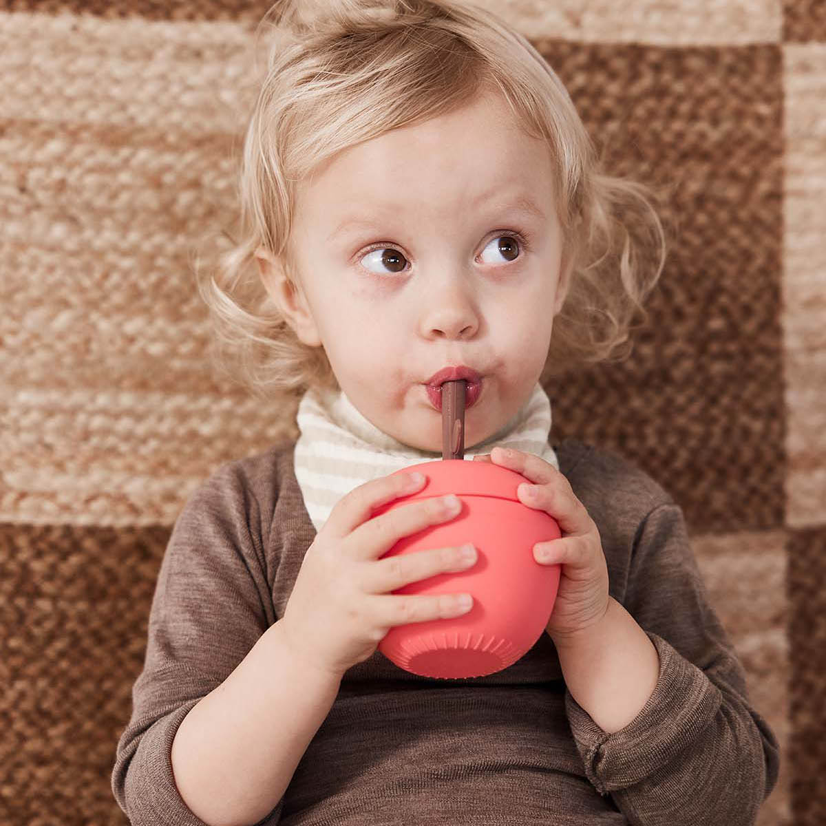 OYOY Apple barnkopp 20 cl Cherry Red