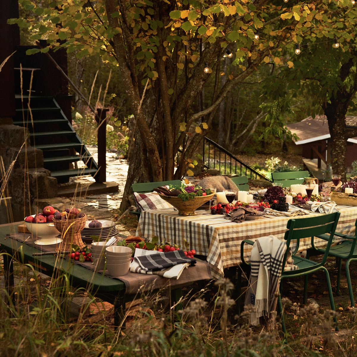 Lexington Rutete lin/bomulls duk 150x250 cm oliven/hvit/beige