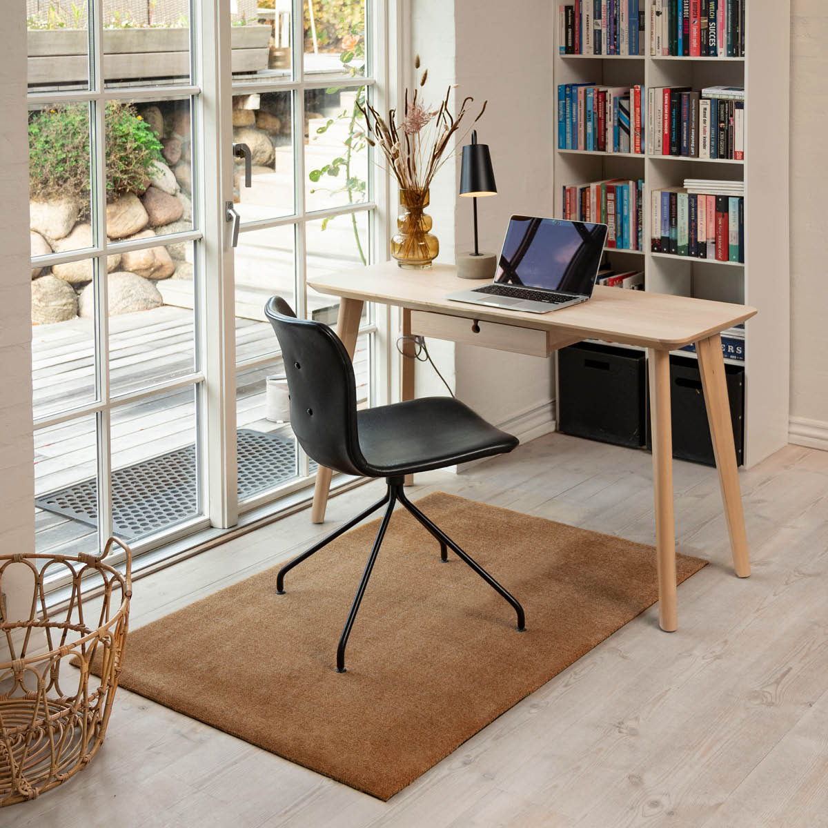 Tica Copenhagen Unicolor golvmatta 130x90 cm cognac