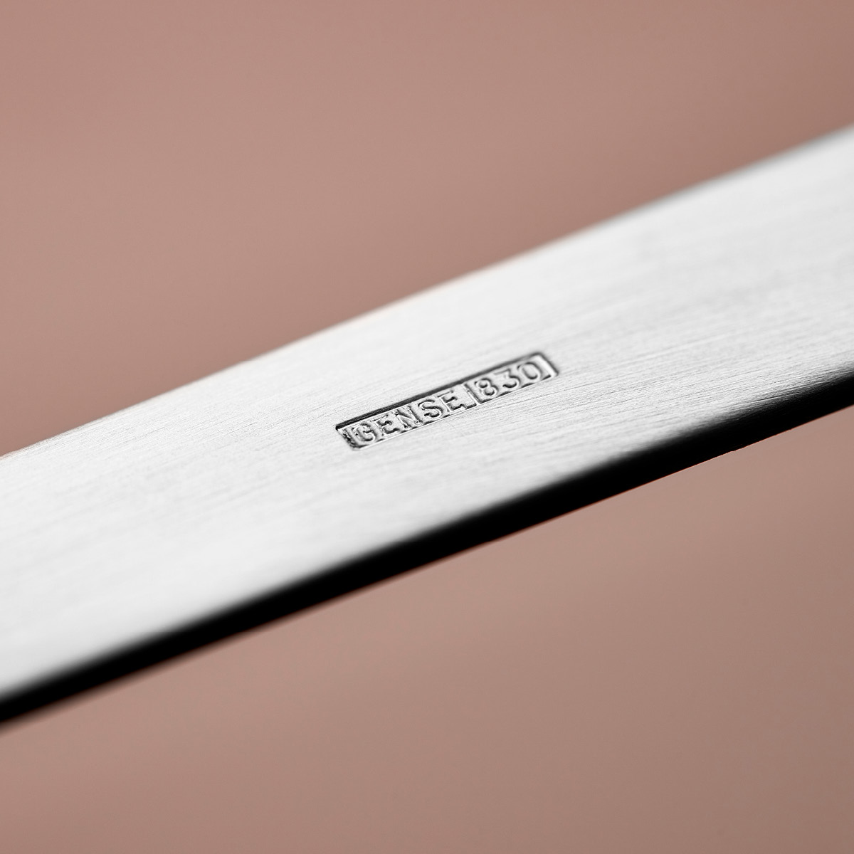 Gense Kummilusikka kello 14,4 cm 830