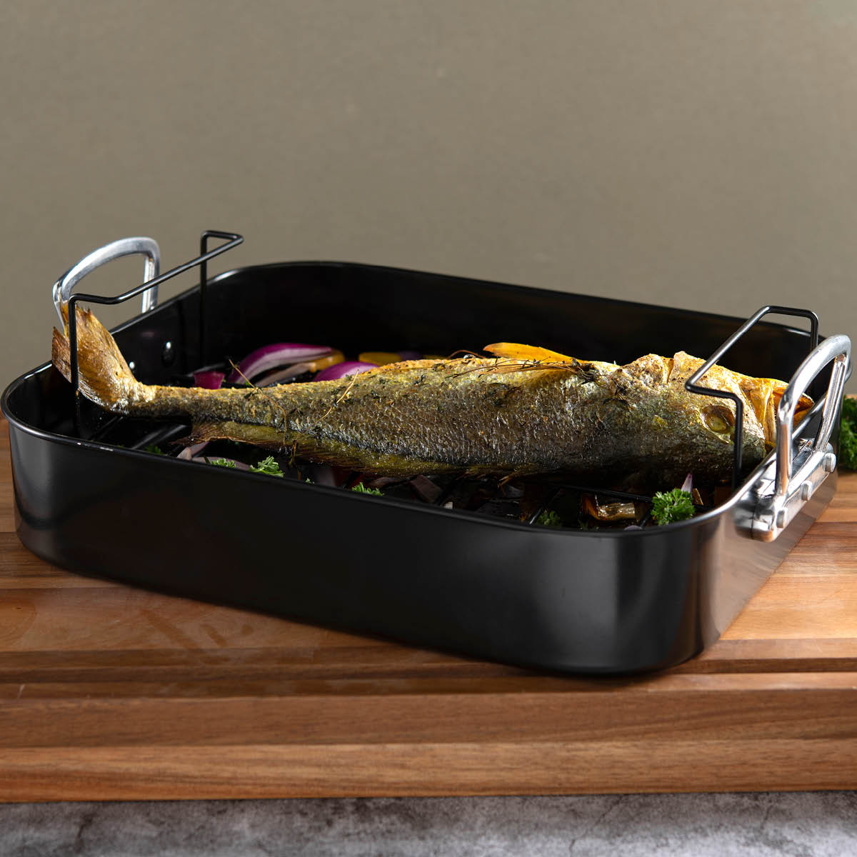 Modern House Kitchen Essentials uunivuoka kahvalla 40x32x12 cm teräs/musta