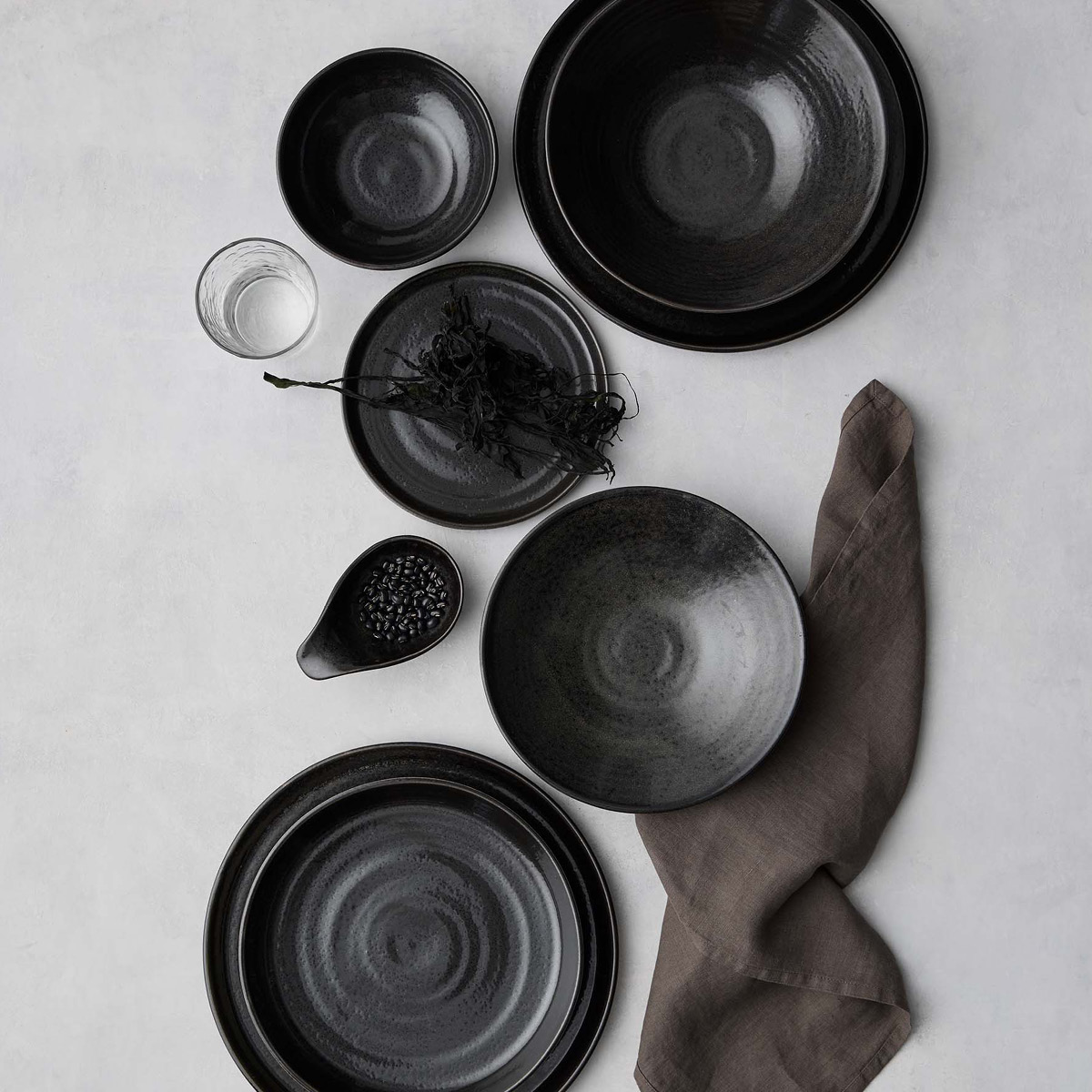 Tell Me More Fenix Kulho 15,5 cm Musta