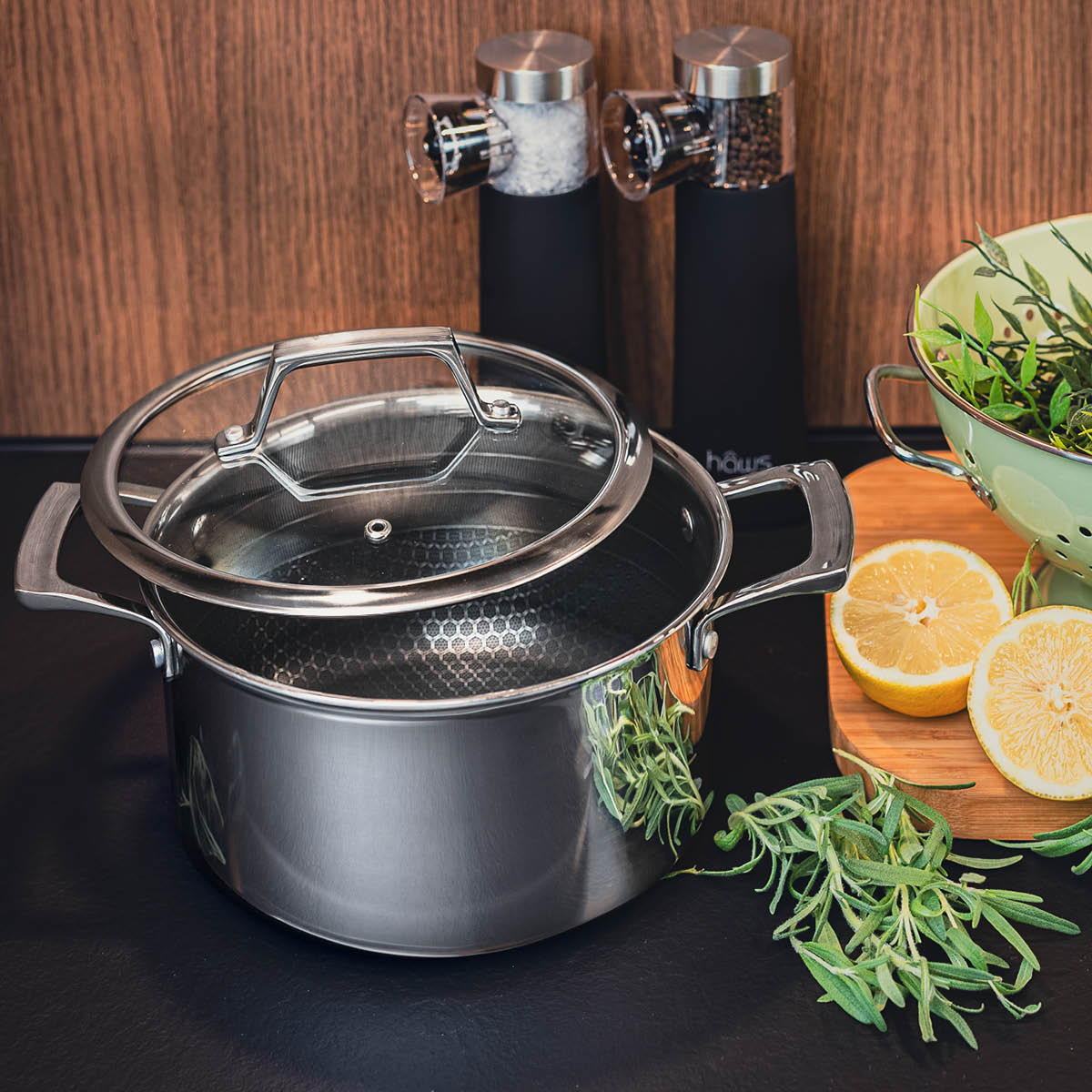 Haws Santo gryte m/lokk 3,4L belegg stål/svart