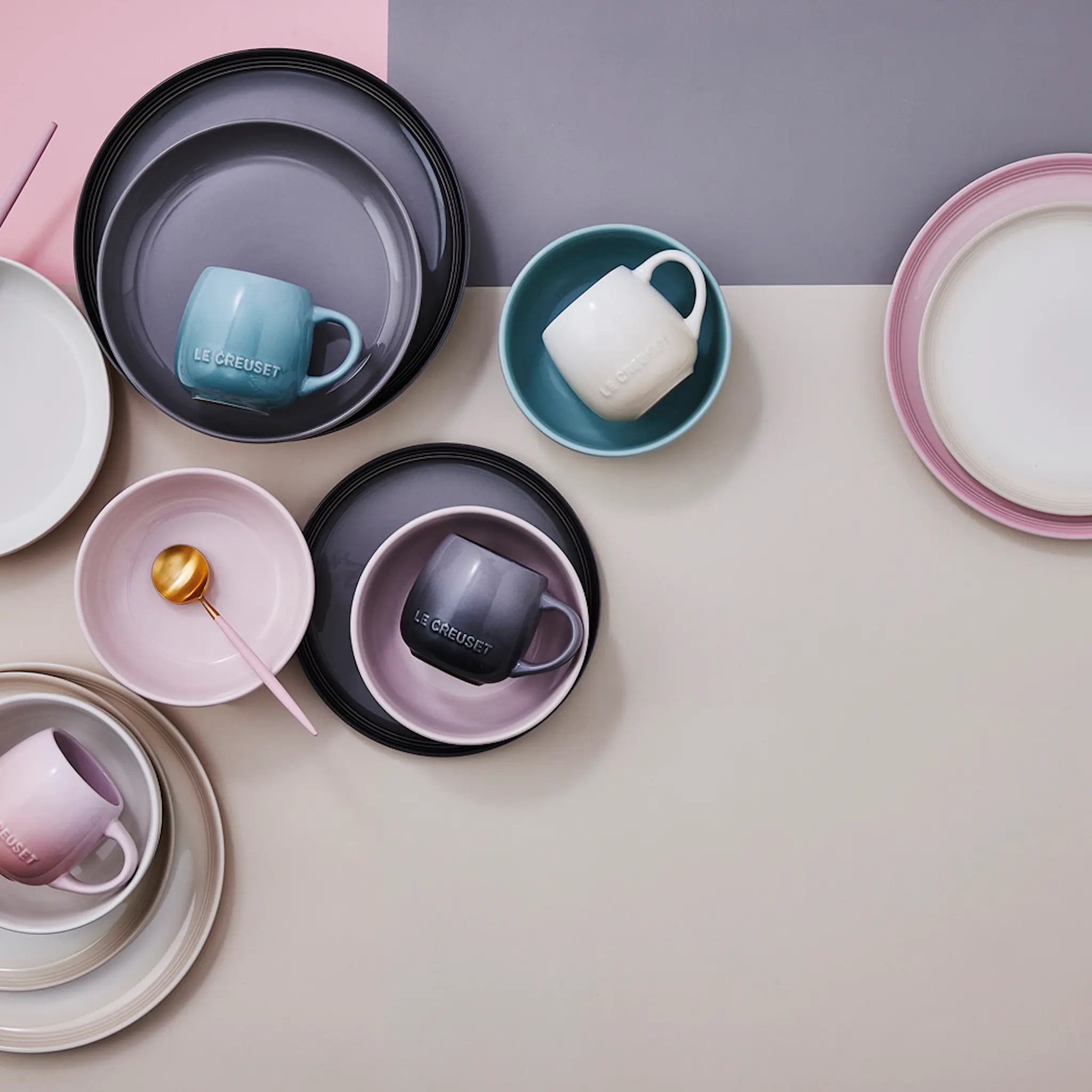 Le Creuset Coupe Collection tallrik 27 cm Shell Pink
