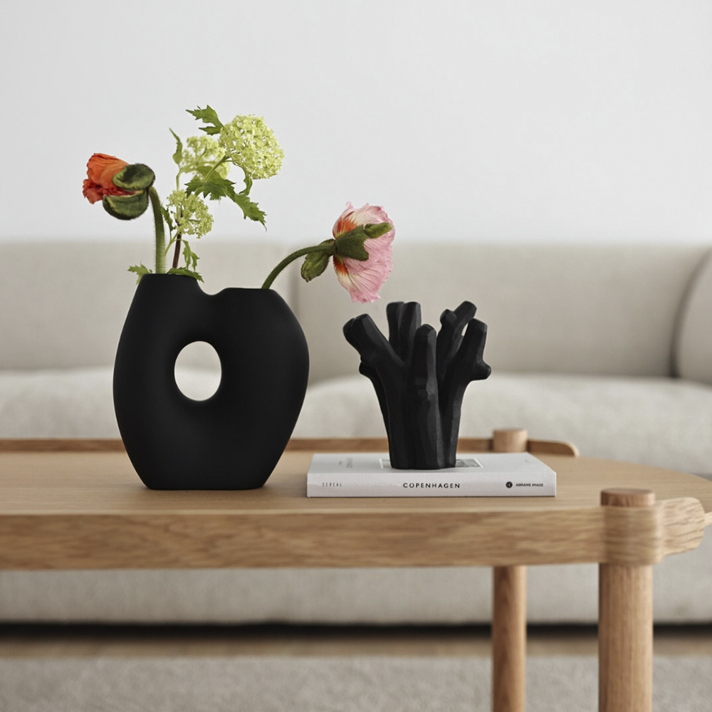 Cooee The Coral Tree Skulptur Coal