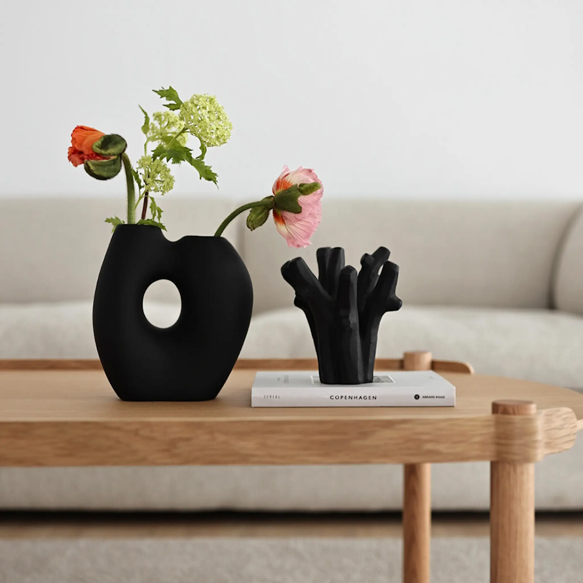 Cooee The Coral Tree Skulptur Coal