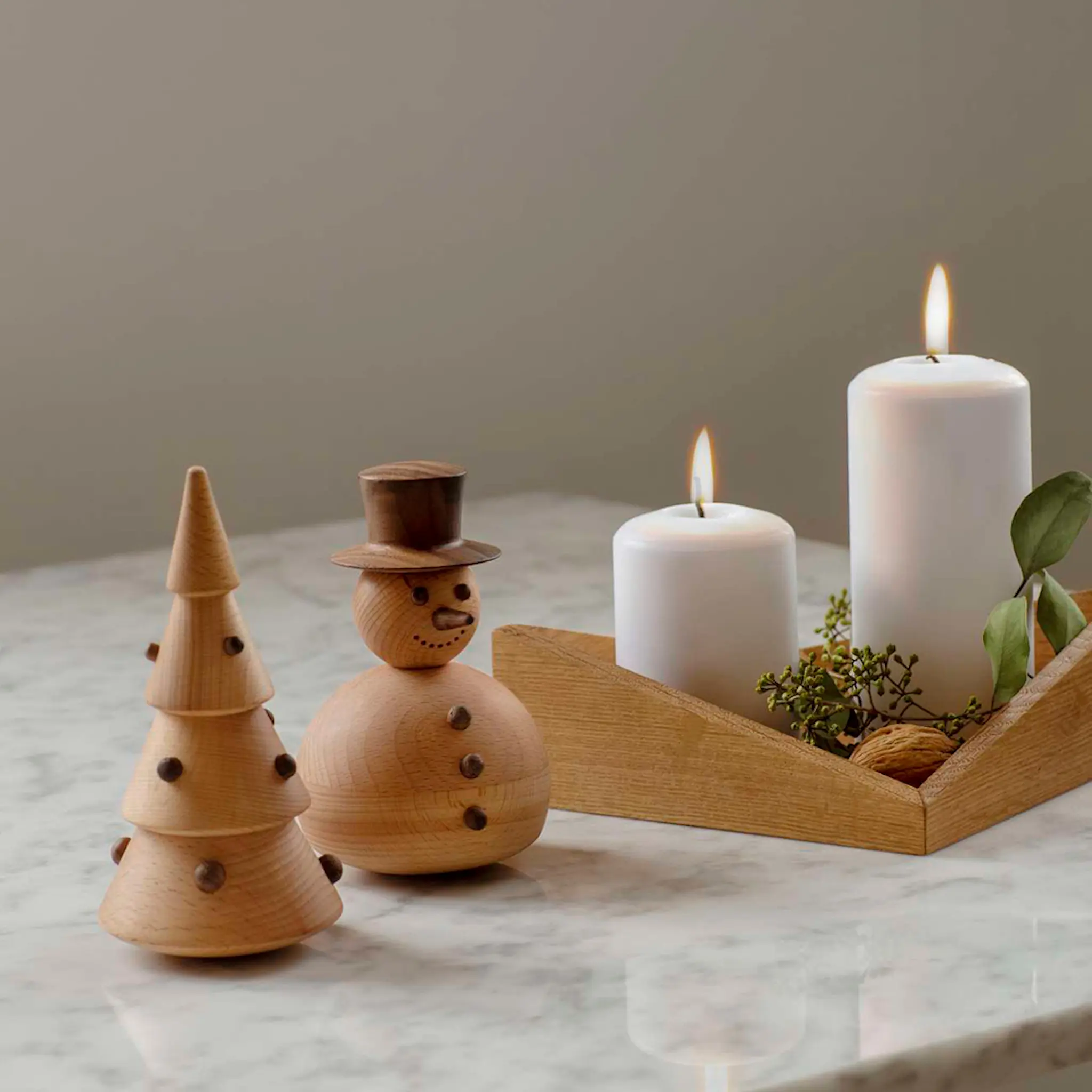 Spring Copenhagen Snögubben trädekoration 14,2 cm bok/valnöt