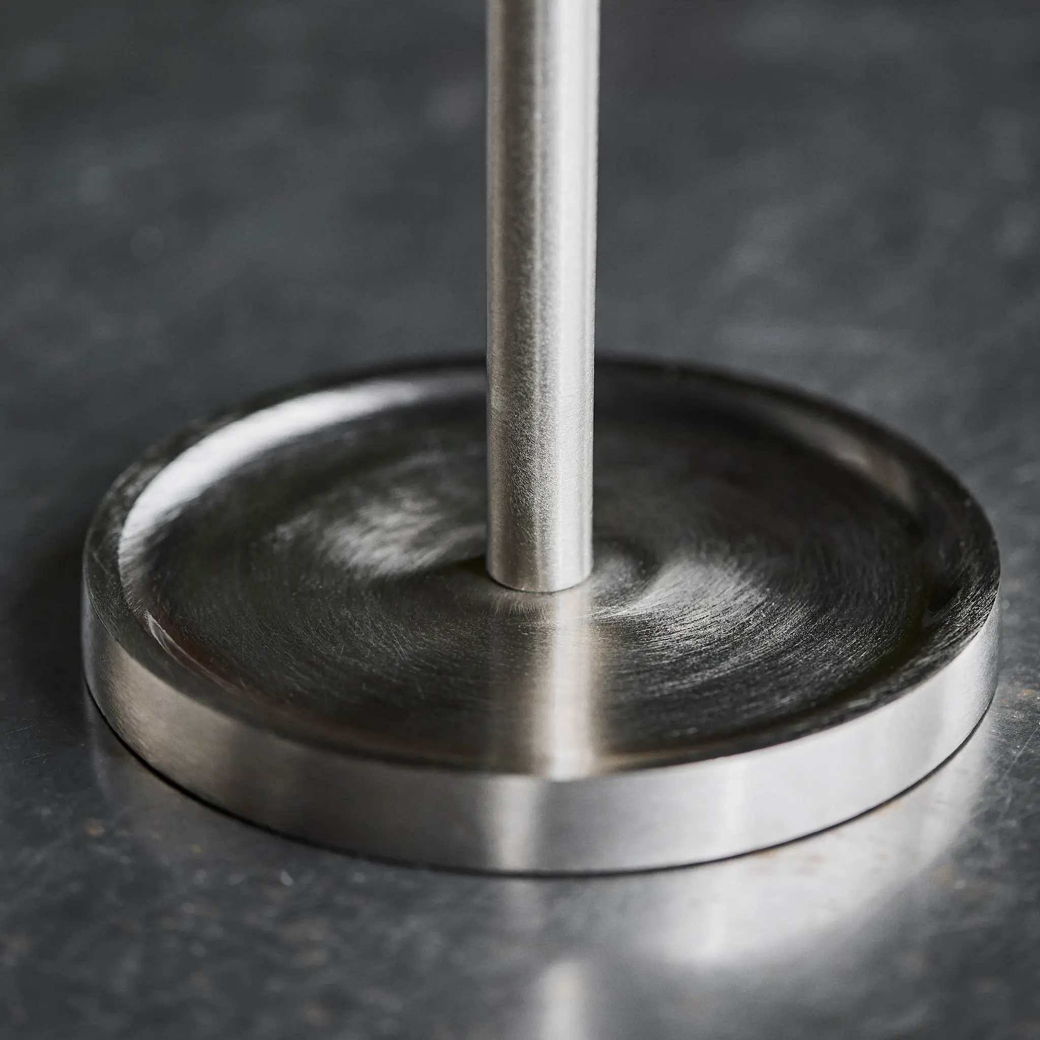 House Doctor Eden tørkerullholder 35 cm børstet sølvfinish