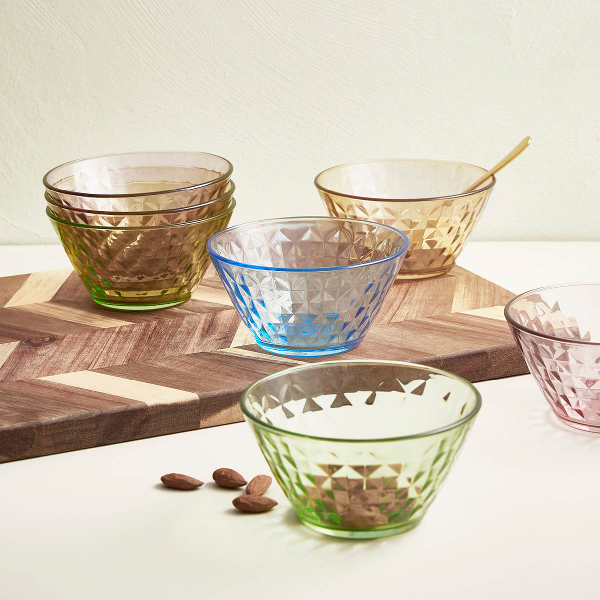 Aida Raw skärbräda 38x28 cm akacia