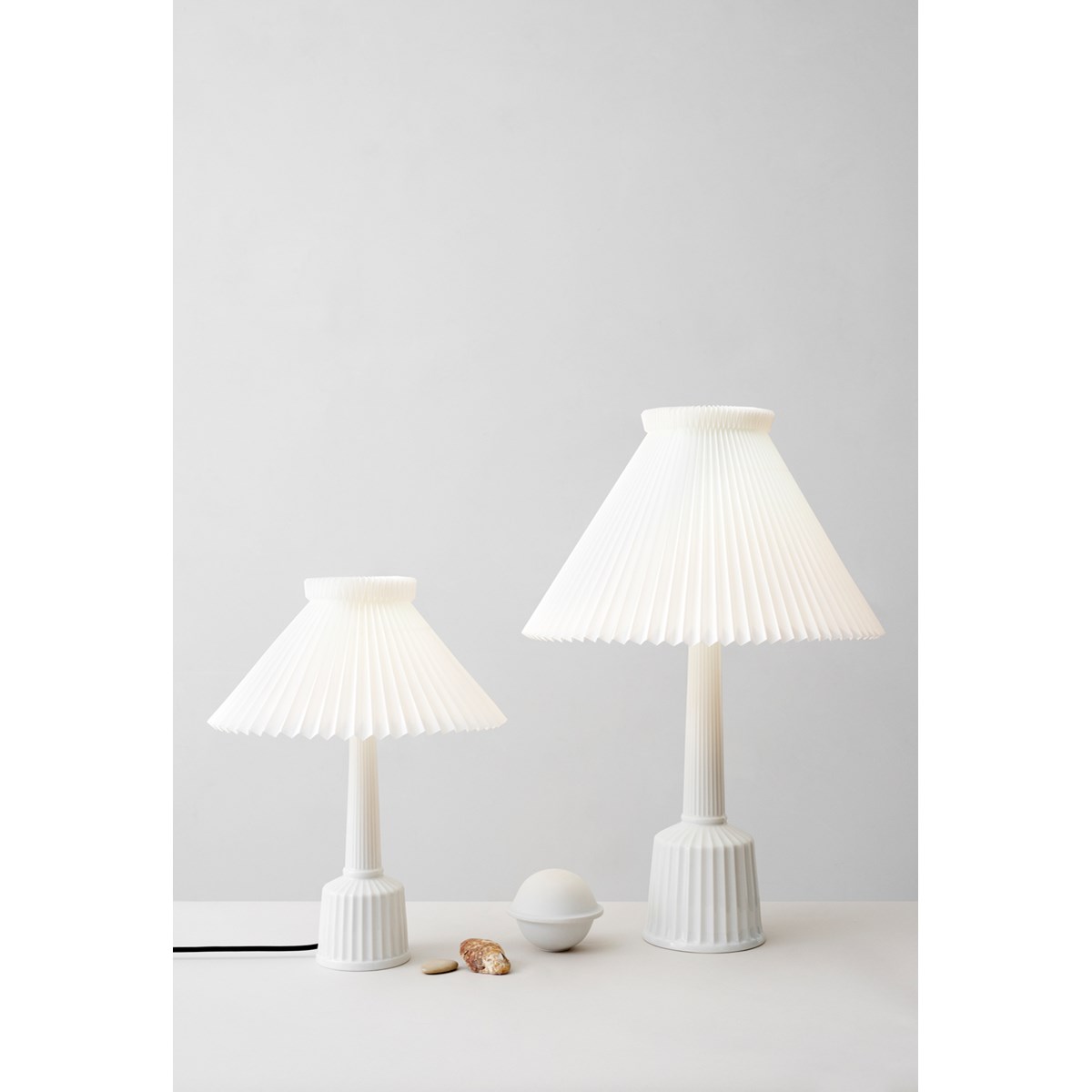 Lyngby Porcelæn Esben Klint lampe h44 cm hvit