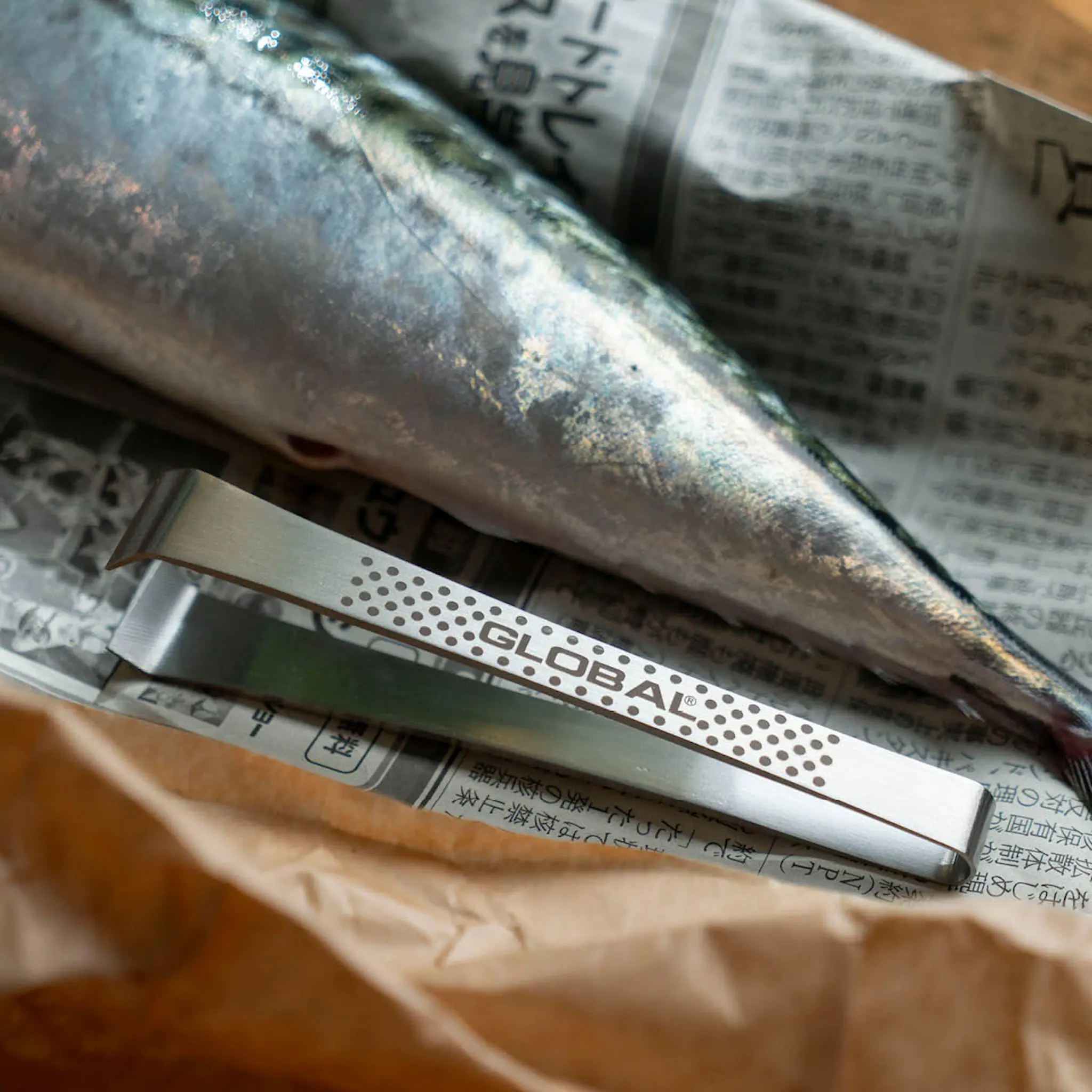 Global Fiskebenpinsett 12 cm rett