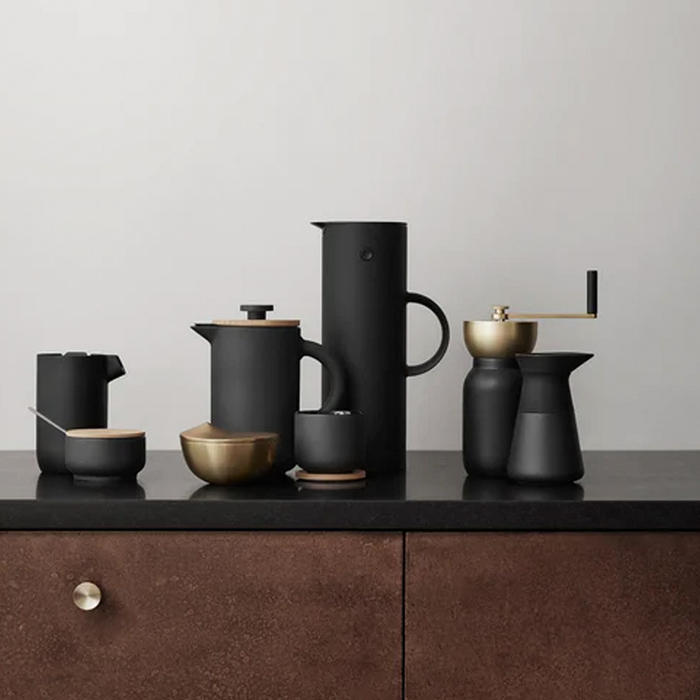 Stelton EM77 Termoskanna 1 L Soft Black