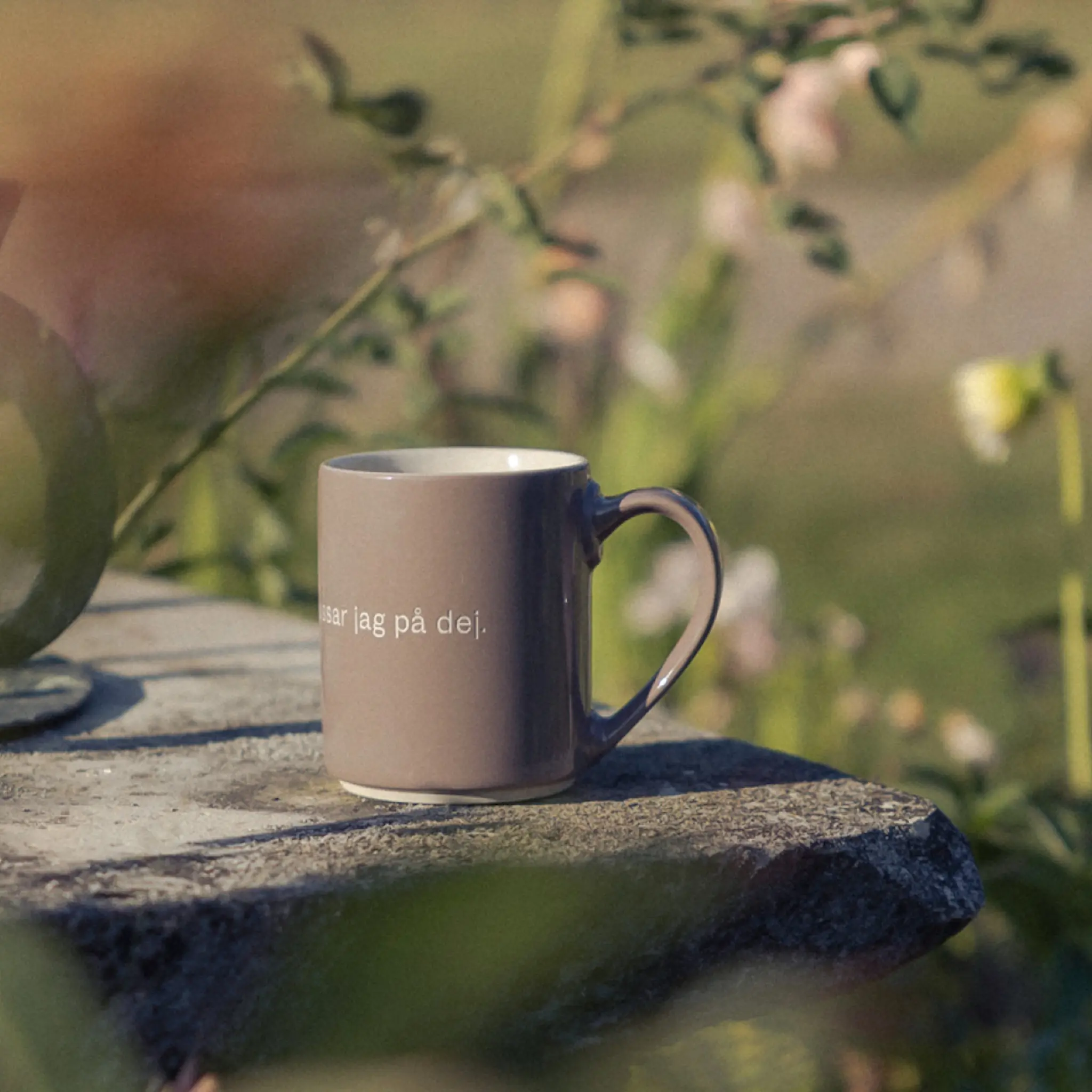 Design House Stockholm Astrid Lindgren Mugg Brun Trarallanrallanlej