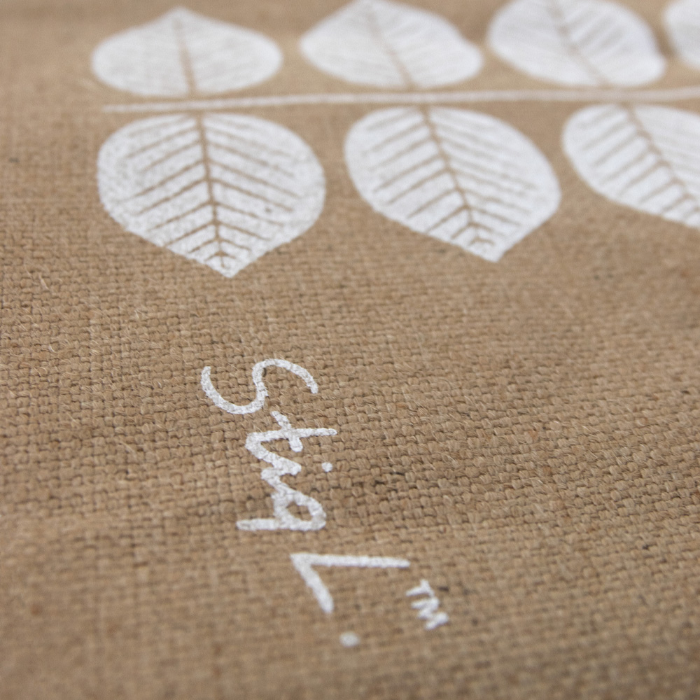 Pluto Teppe jute bladmønster 110 cm beige