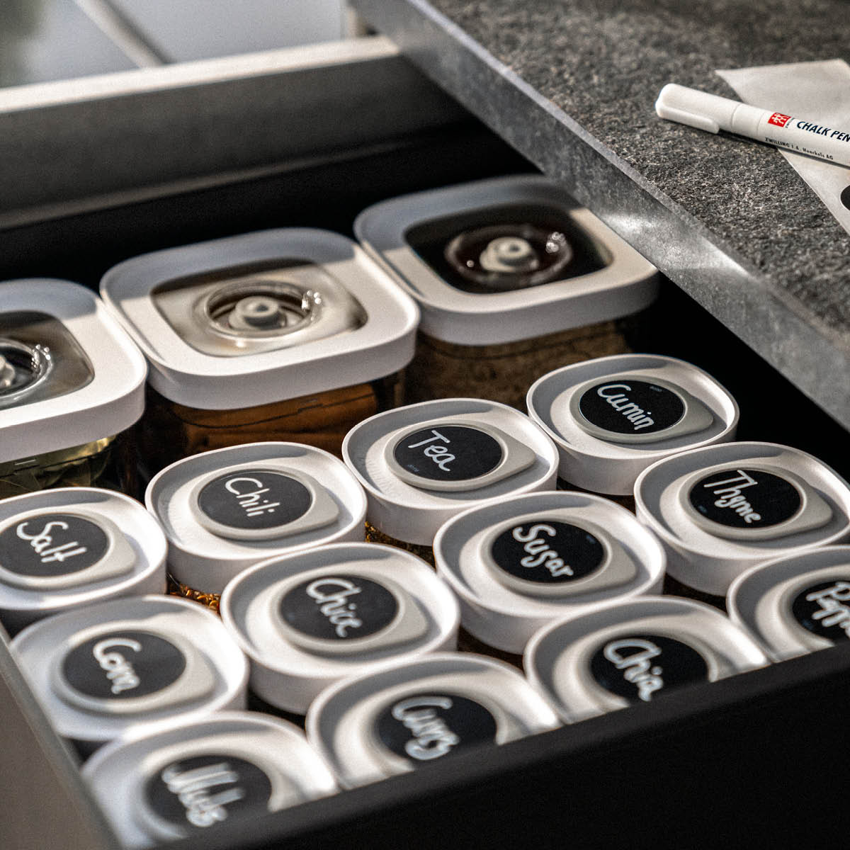 Zwilling Fresh & Save Cube Säilytyspurkki vakuumikannella 0,32 L