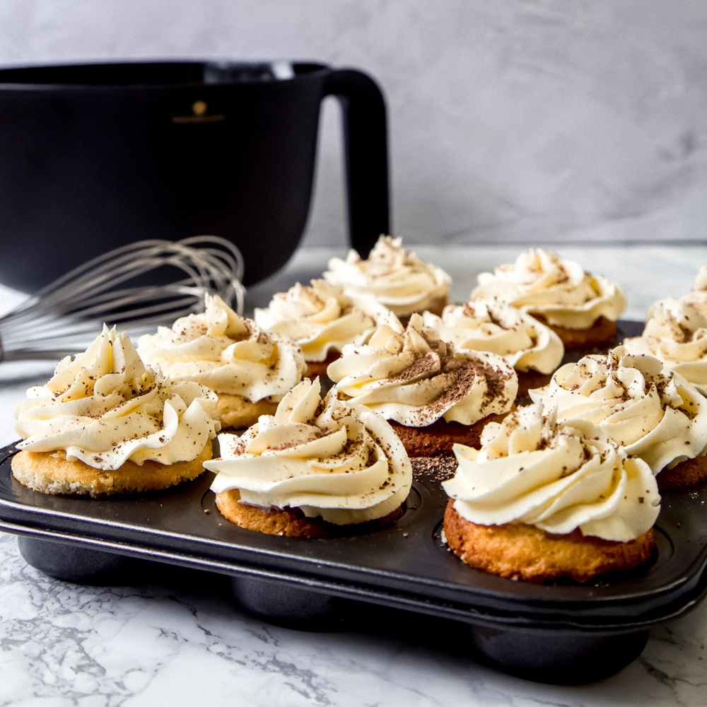 MasterClass Muffinsform for 12 muffins 35 cm x 27 cm