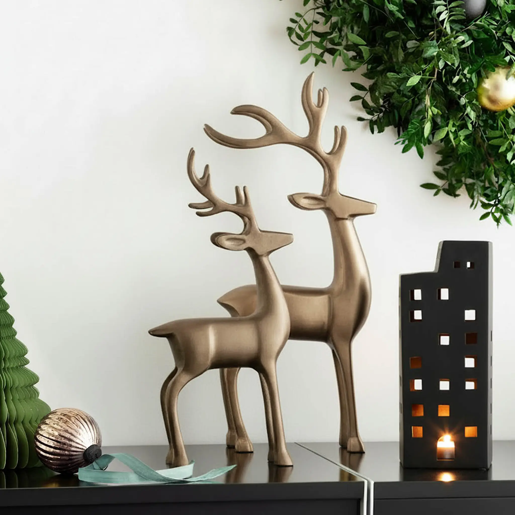 Villeroy & Boch Christmas Chic Joulukoriste metsäkauris 36 cm Kulta