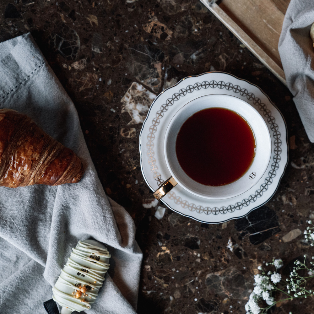 Hilke Anima Gemella kopp og tallerken hvit