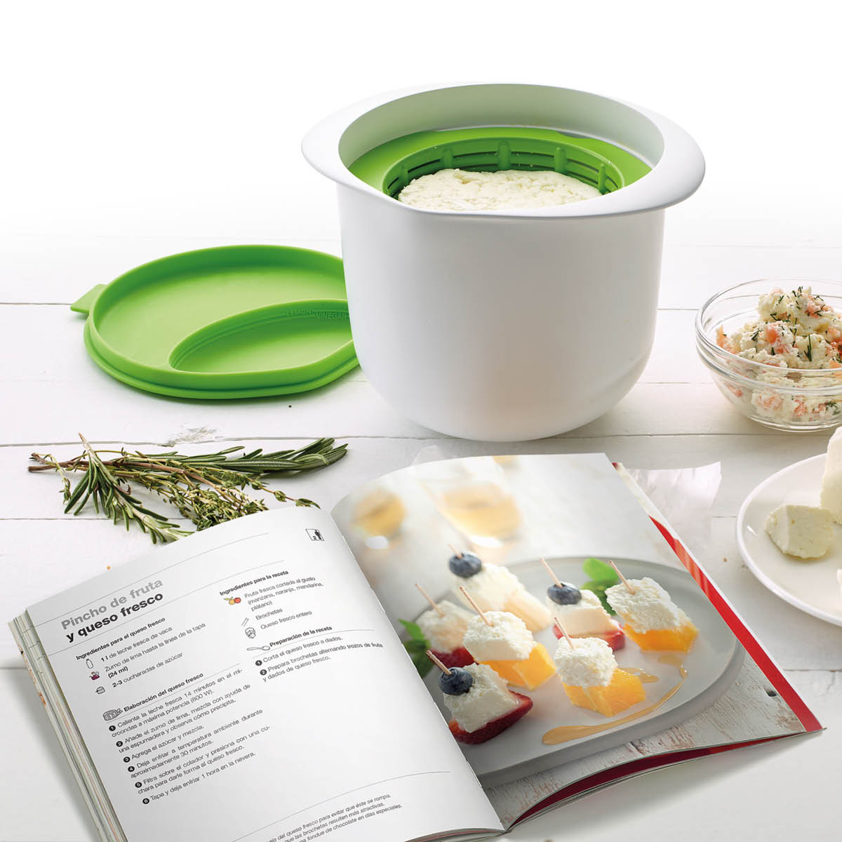 Lékué Cheese Maker Kit för färskost inkl. bok "My Fresh Cheese"