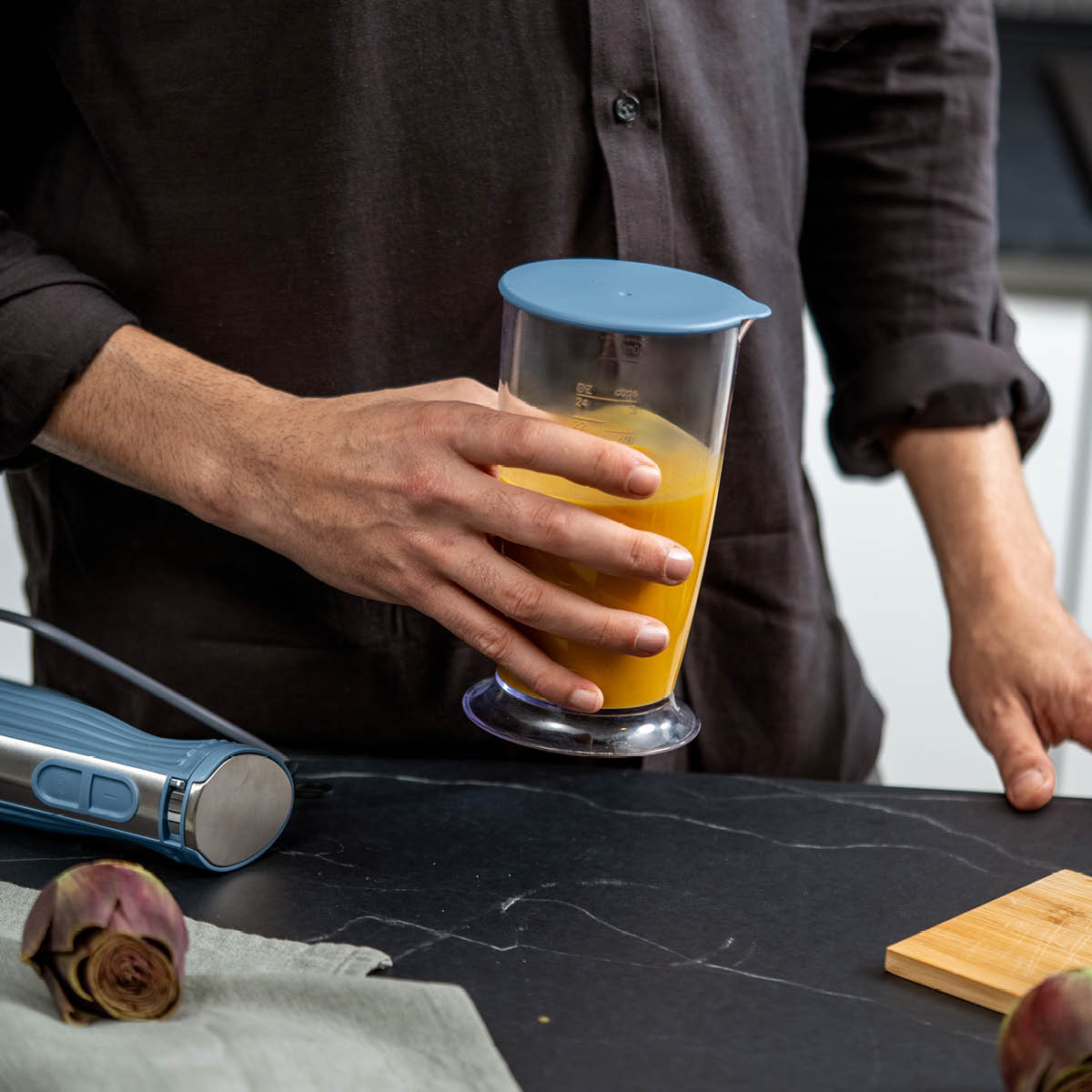 Guzzini Sous Chef stavmixer med tillbehör 600W marinblå