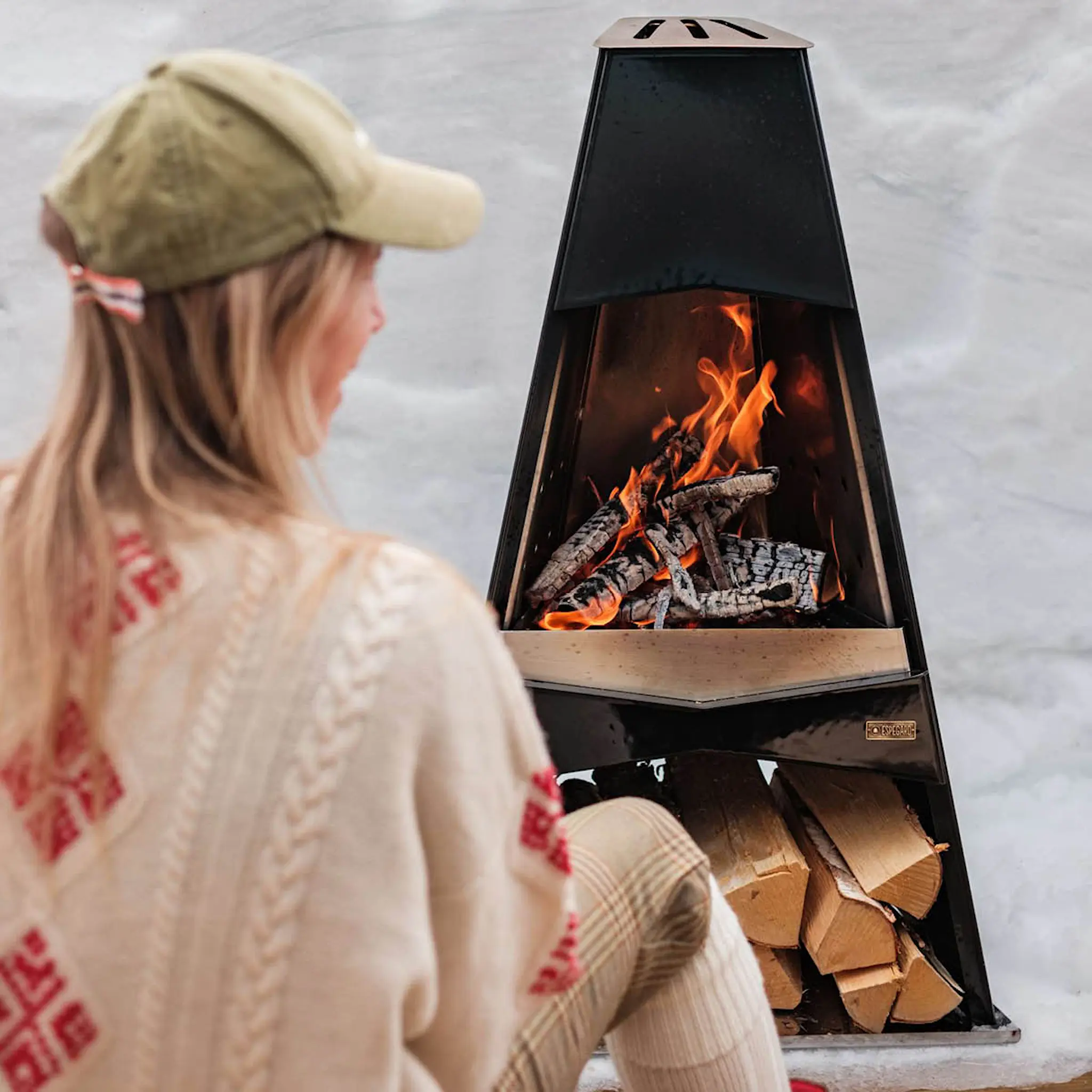 Espegard Puukamiina 100 cm Musta