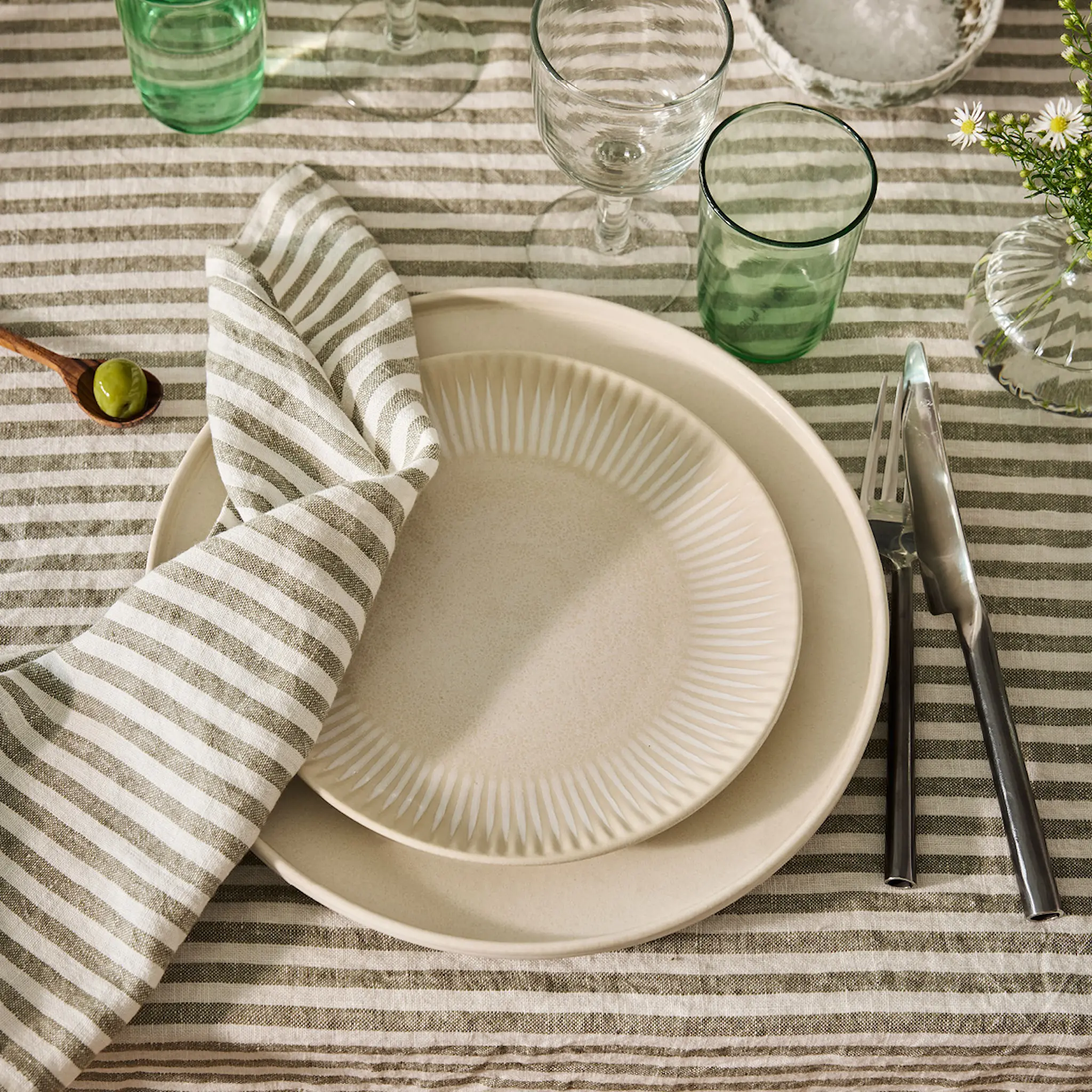 Tell Me More Teak saltsked 8 cm