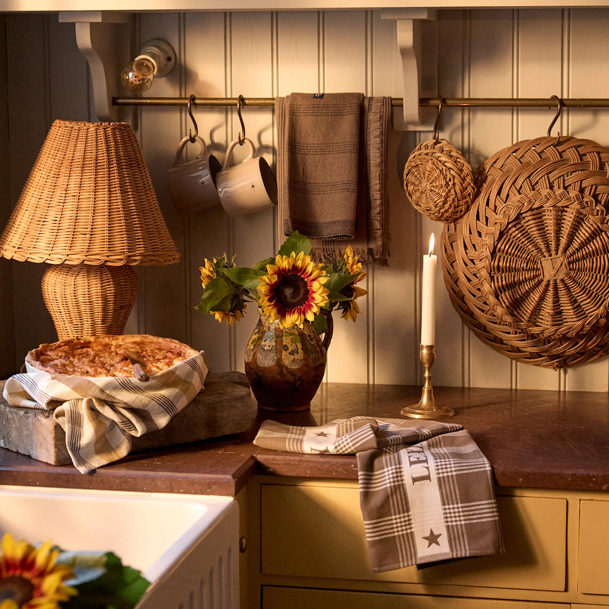 Lexington Rutig kökshandduk frotté 70x50 cm brun/vit