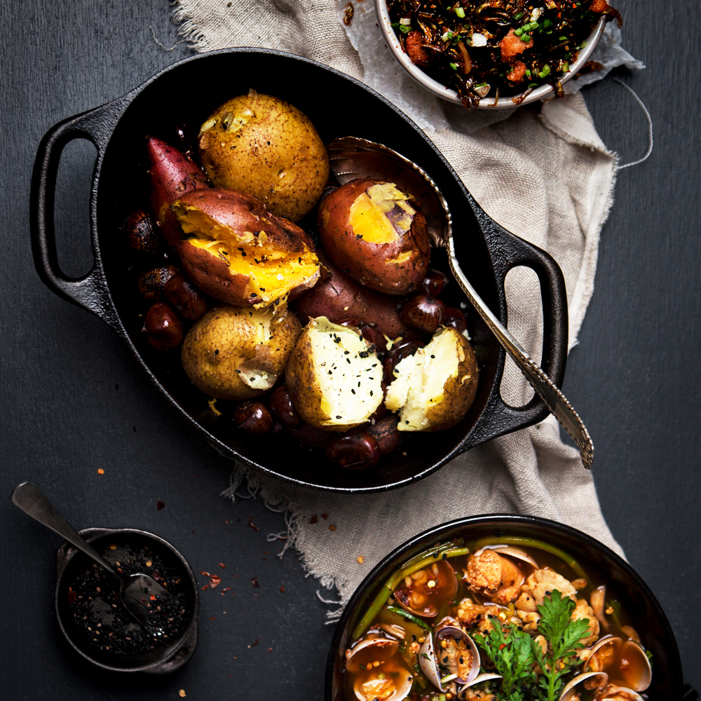 Skeppshult Gryta oval med järnlock 4 L