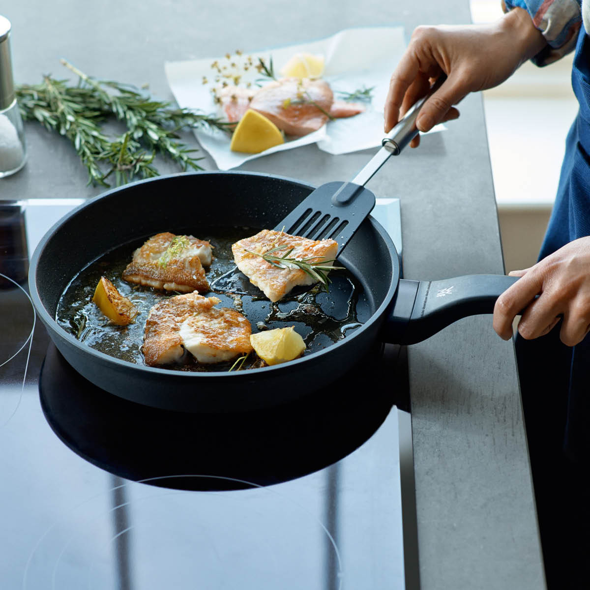 WMF PermaDur Premium stekepanne 24 cm