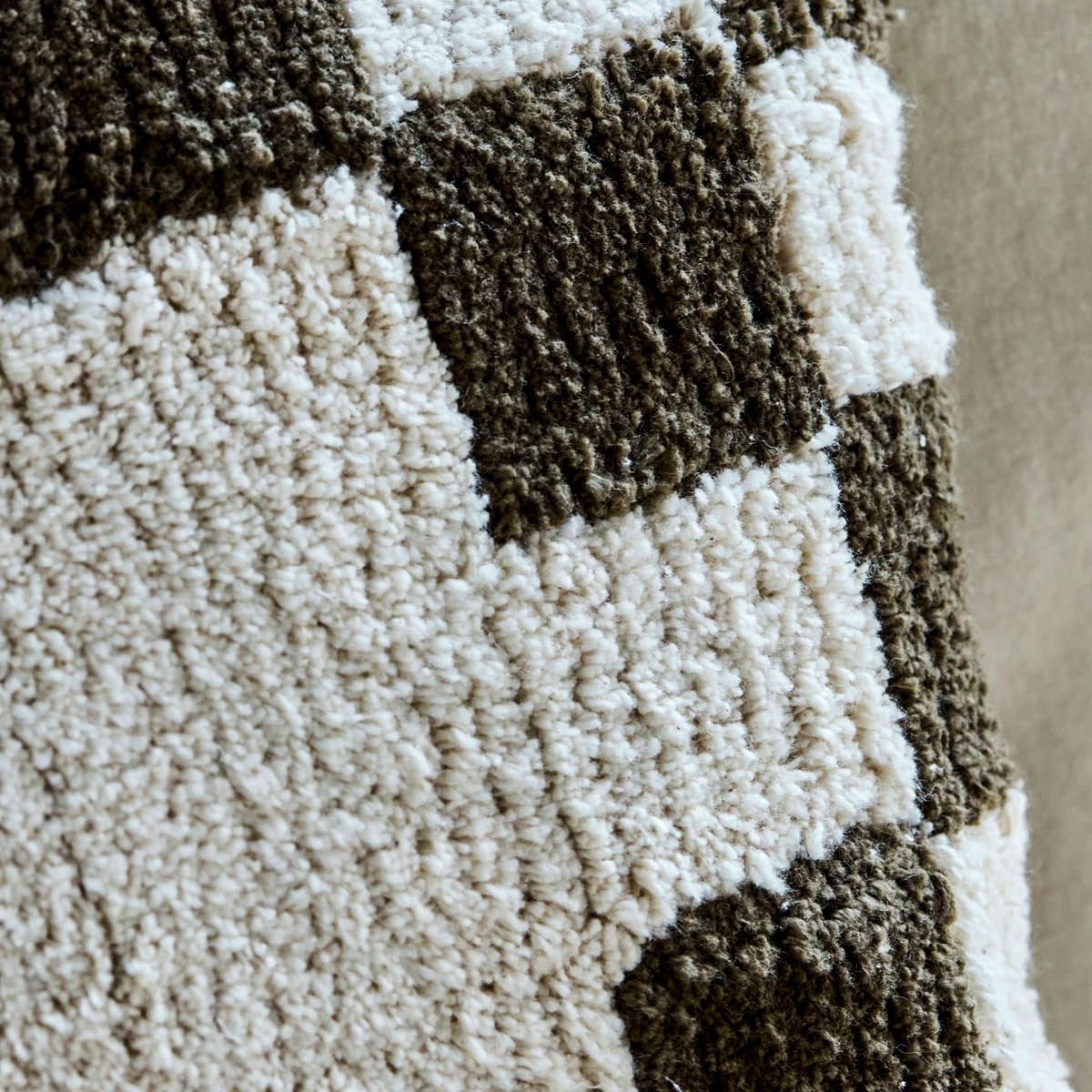 House Doctor Chess kuddfodral 50x50 cm grön/offwhite