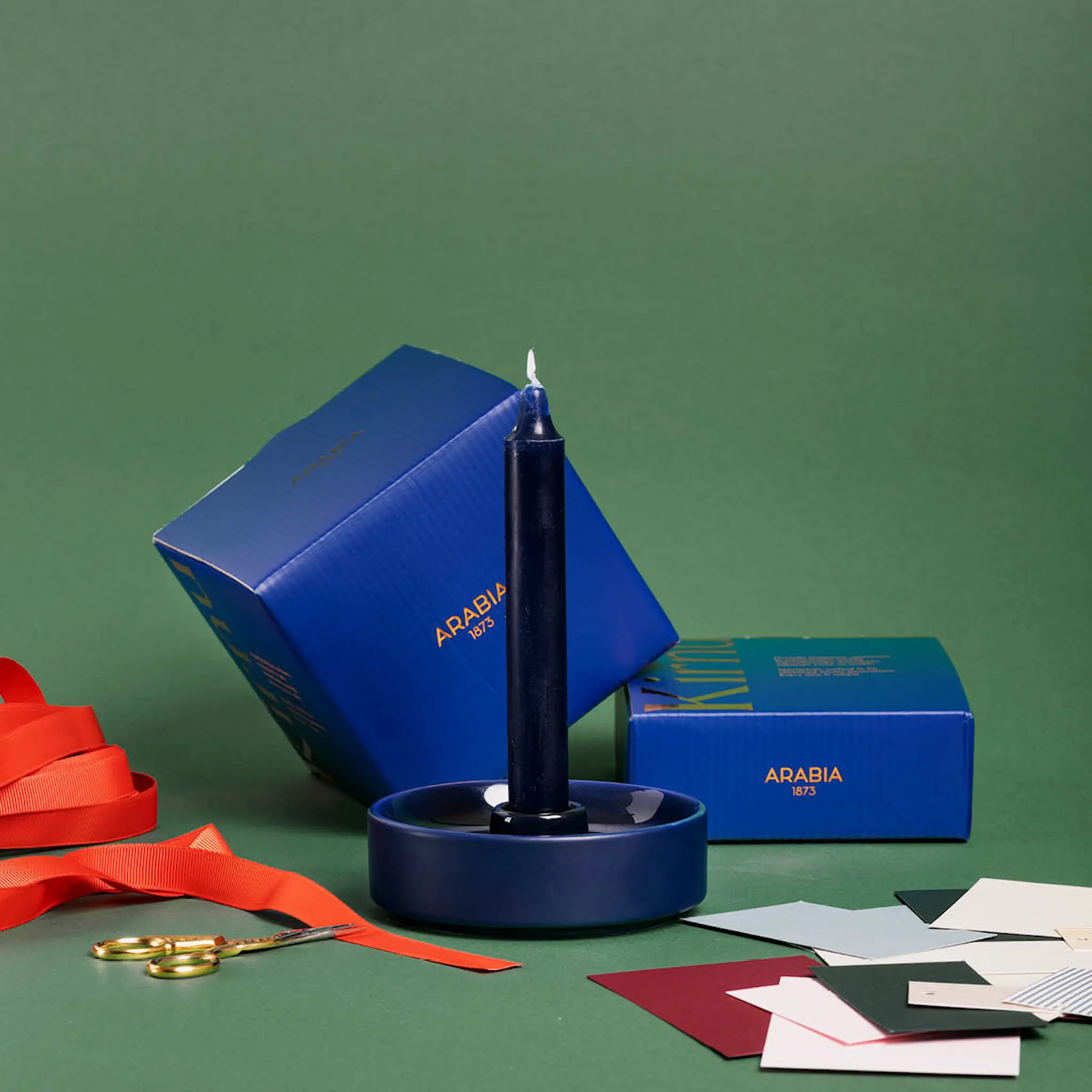 Arabia Kirnu ljusstake 11x3,5 cm blå