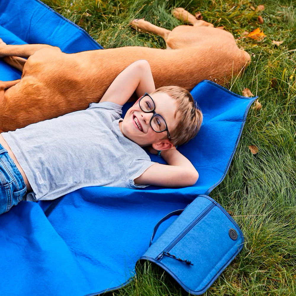 Sagaform City piknikpledd 130x170 cm blå