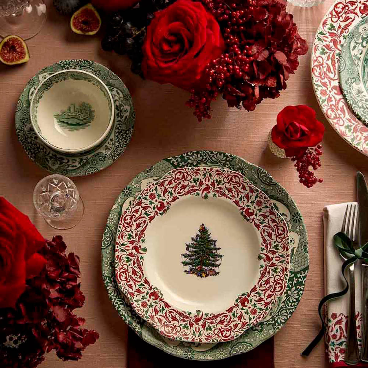 Spode Christmas Tree Yuletide Scalloped tallrik 20 cm