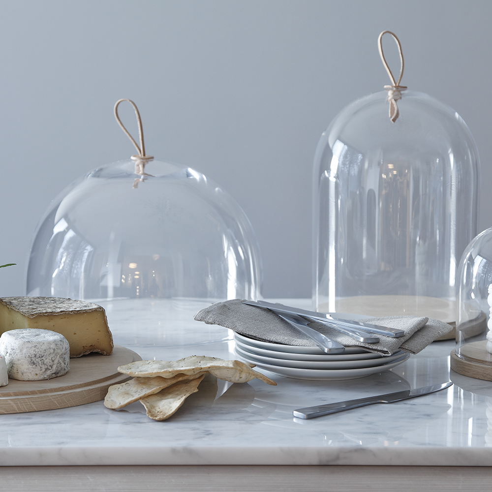 LSA International Ivalo ostebrett med glasskuppel 32 cm