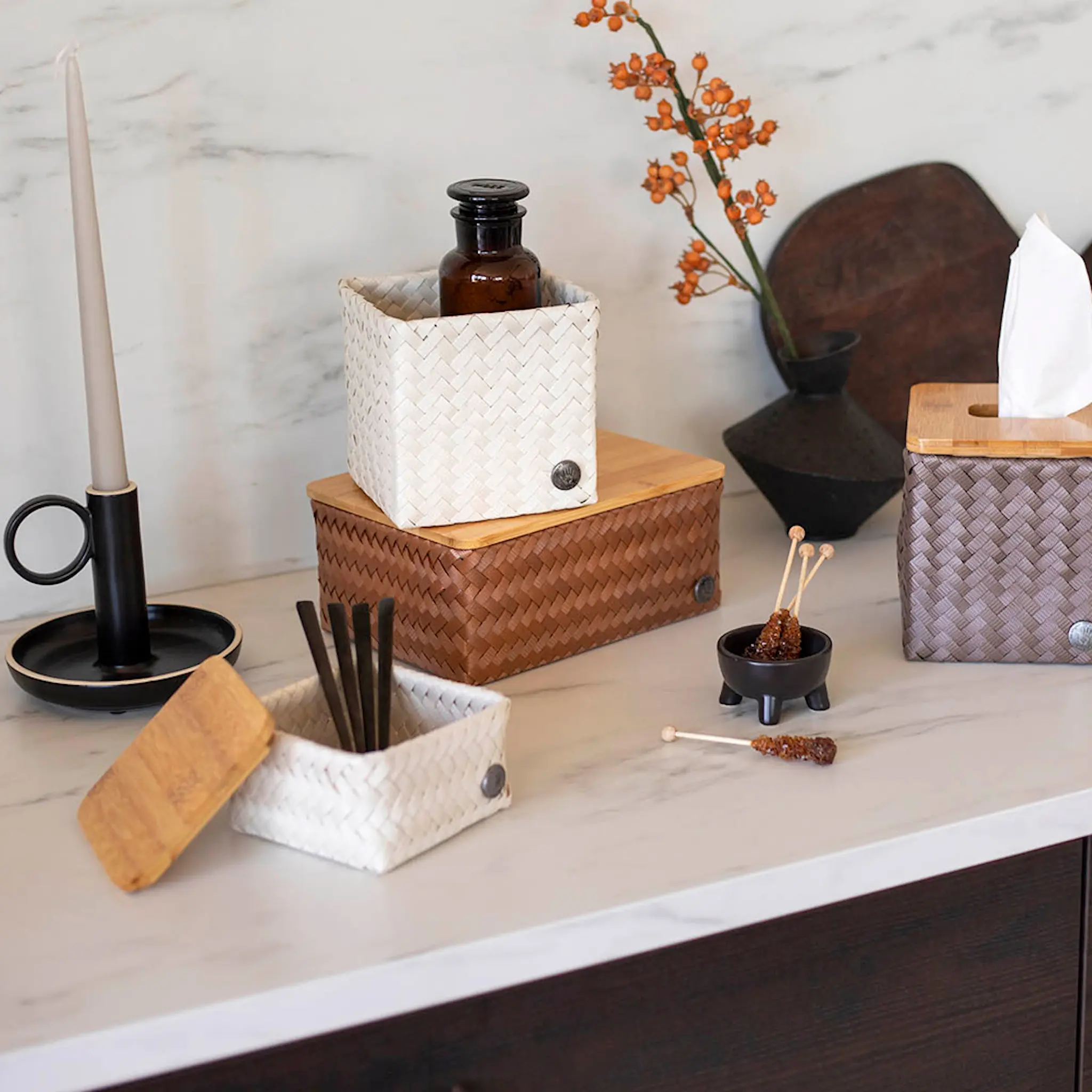 Handed By Top Fit Tiny oppbevaringskurv m/lokk 13x13x8 cm champagne