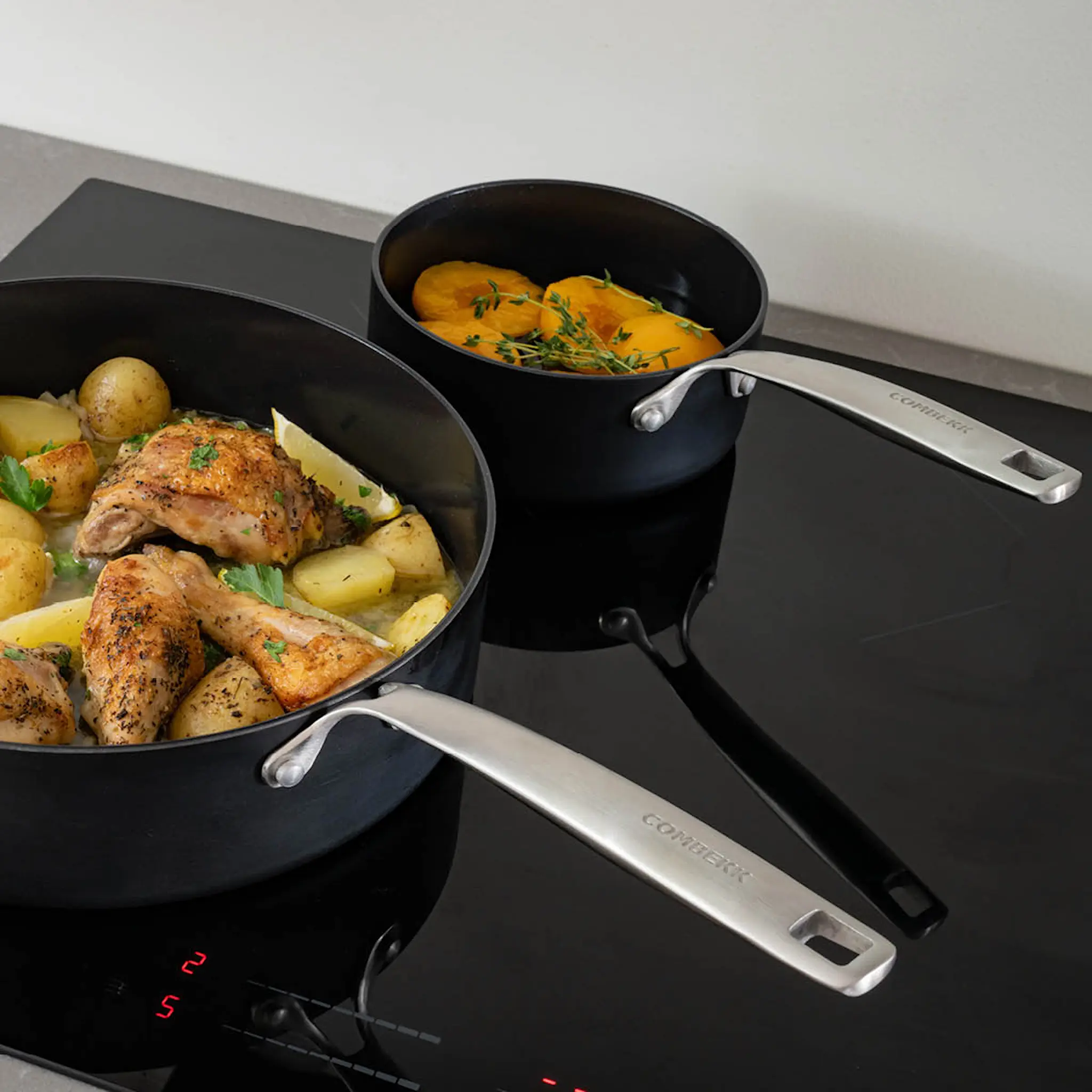 Combekk Element Kattila 18 cm 3,7 L Musta