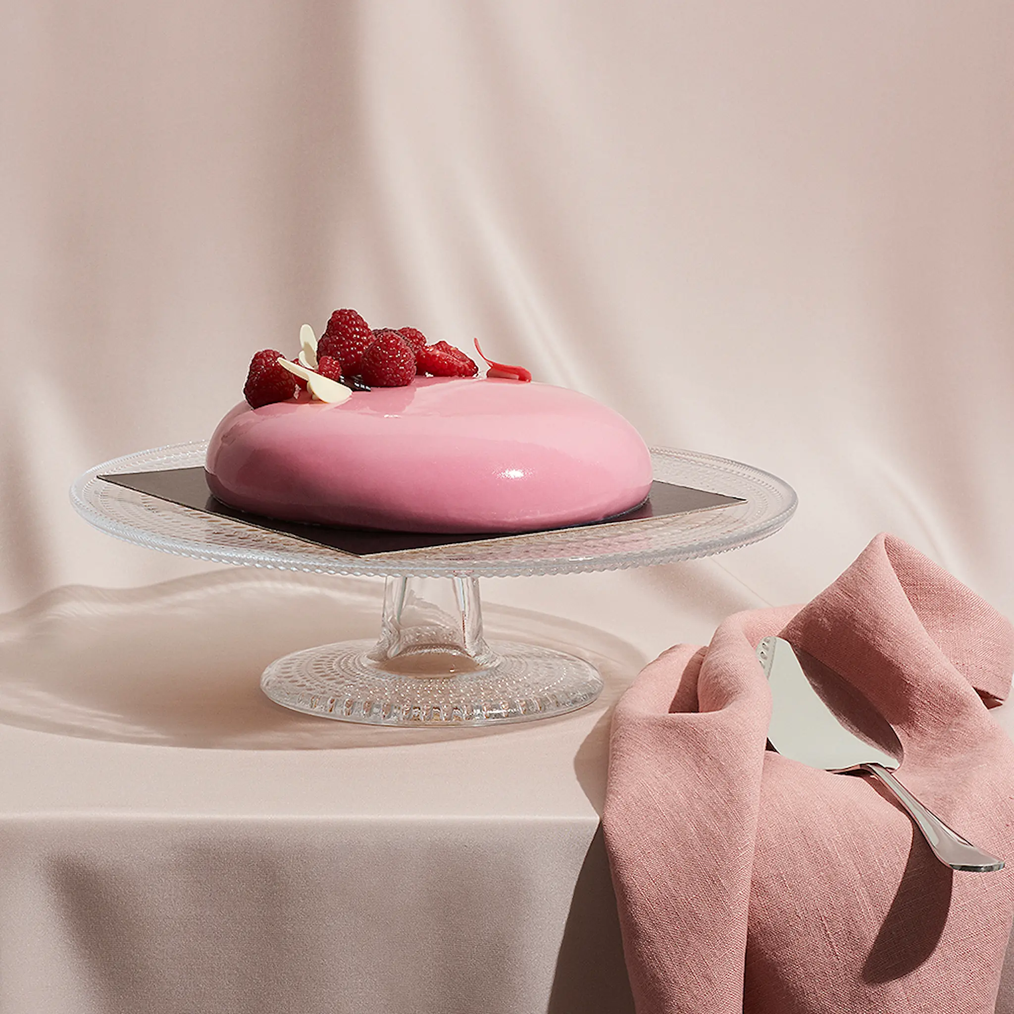 iittala Kastehelmi kakefat på stett 31,5 cm