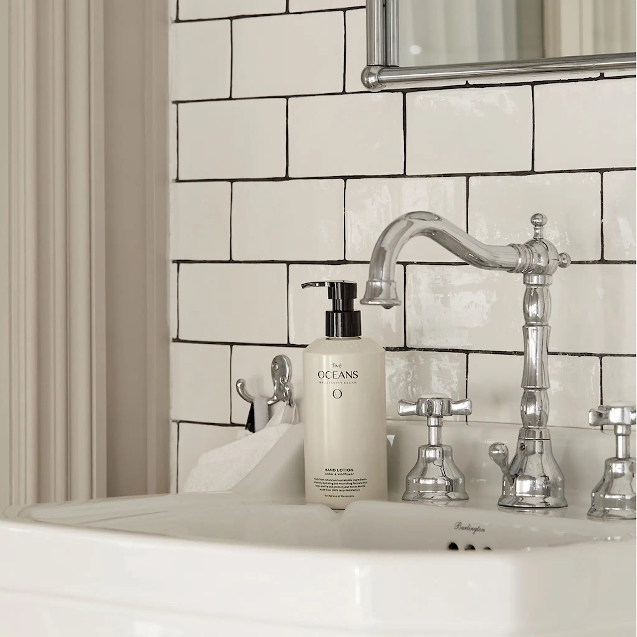 Five Oceans Handkräm 50 cl Amber & Wildflower