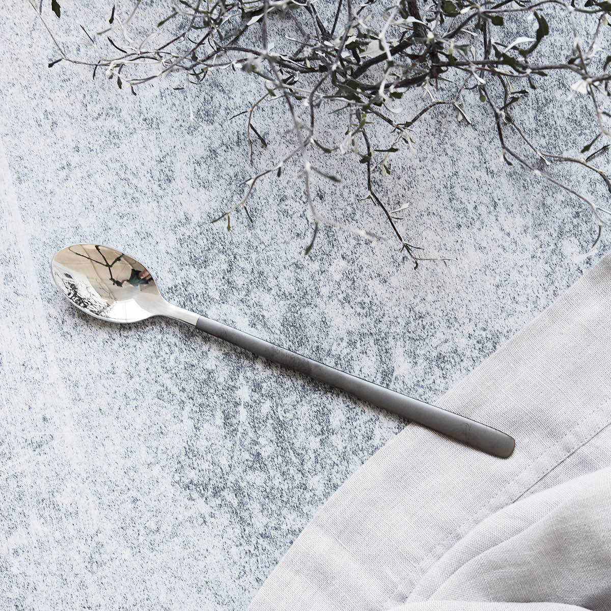 House Doctor Ox lång sked 19,5 cm 4-pack svart/stål