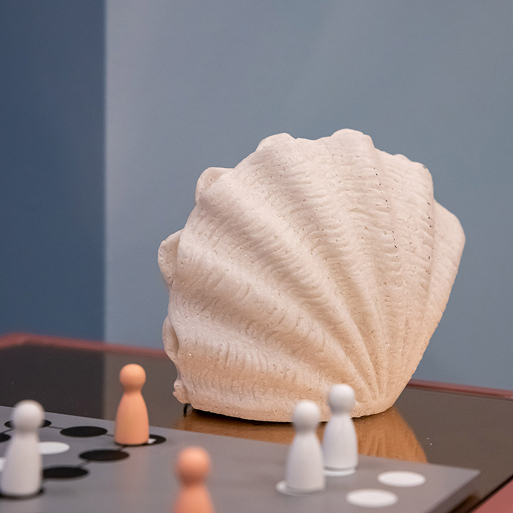 ByOn Oceana Bordslampa Snäcka 35,5x28 cm