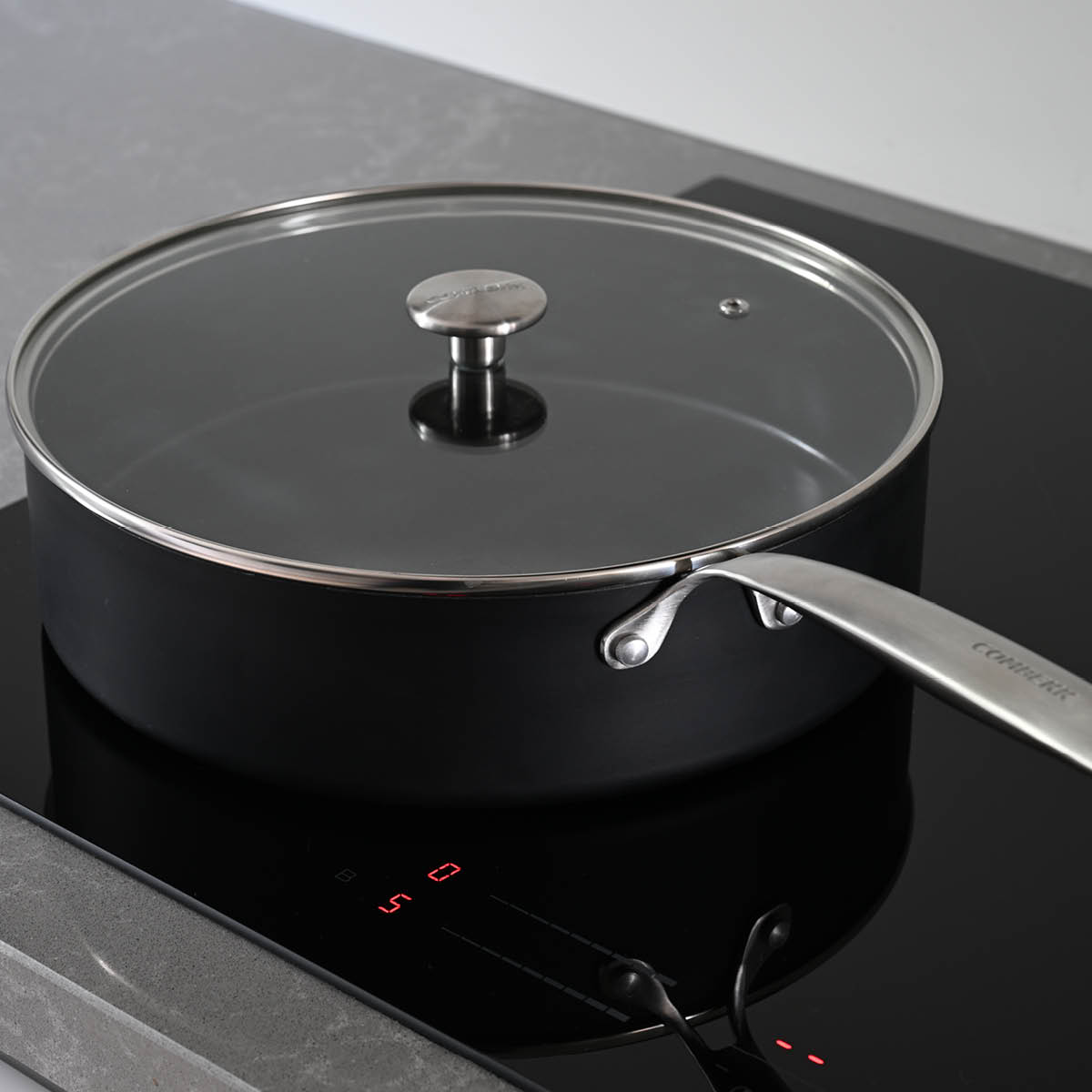 Combekk Element traktörpanna keramisk med glaslock 28 cm svart