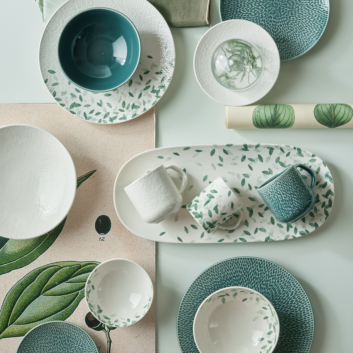 Denby Greenhouse serveringsfat 44x20 cm vit/grön