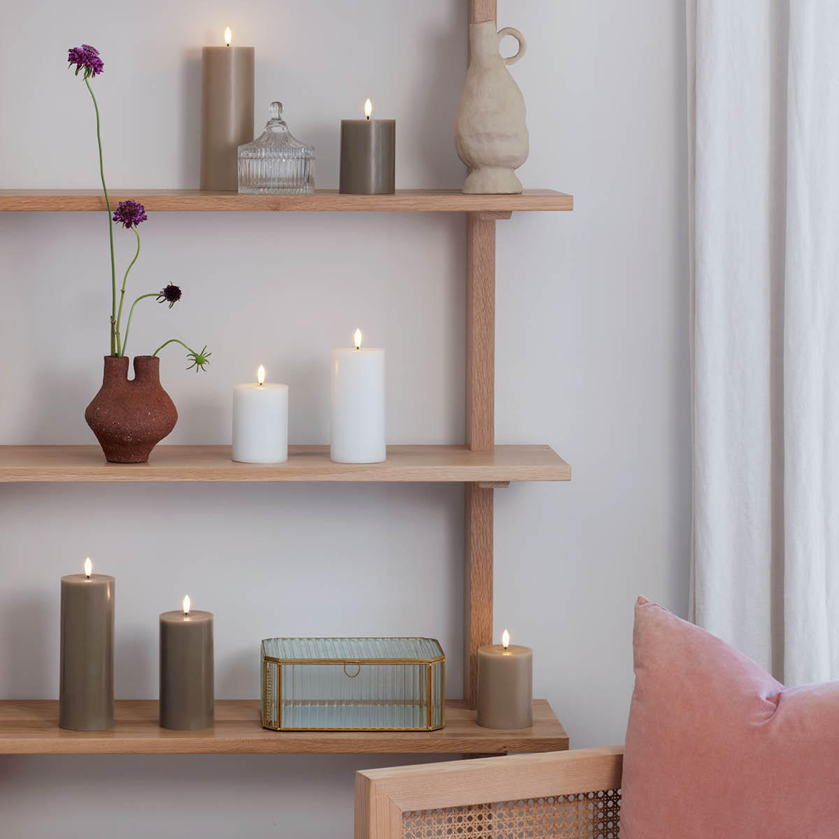 Moods & More Kubbelys LED 7,4x10 cm silk hvit