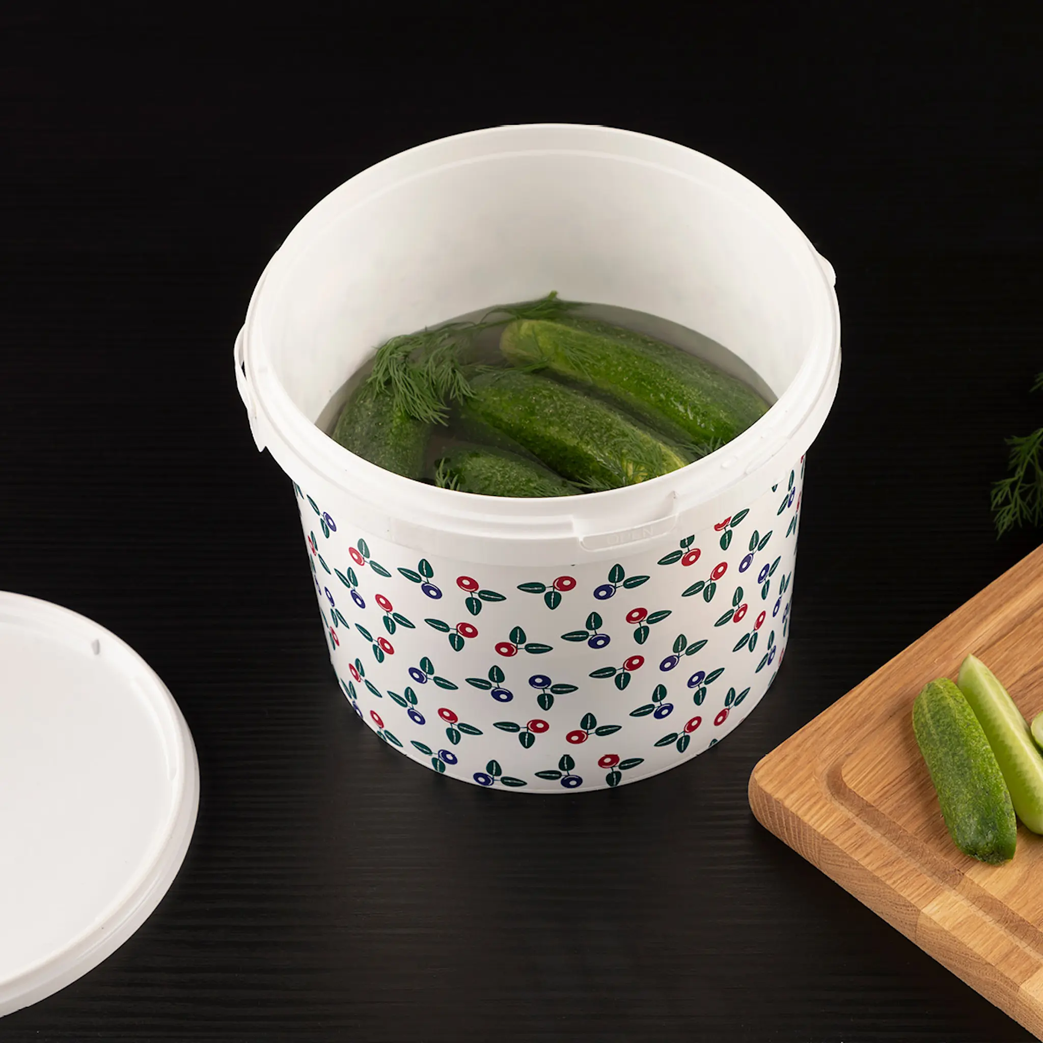 Marjukka Plasthink med lock 1 L Bär