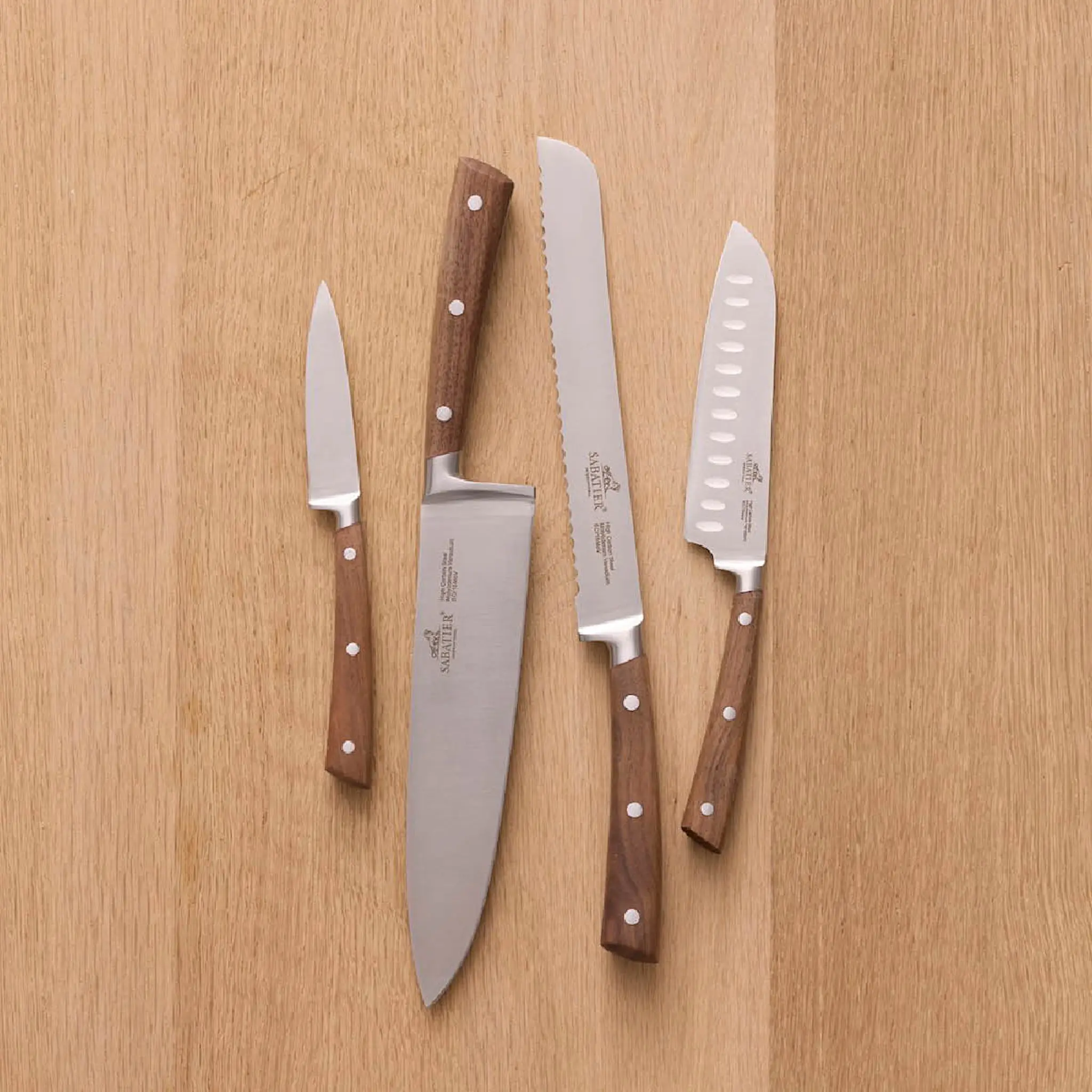 Lion Sabatier Gemini knivset 4 delar stål/valnöt