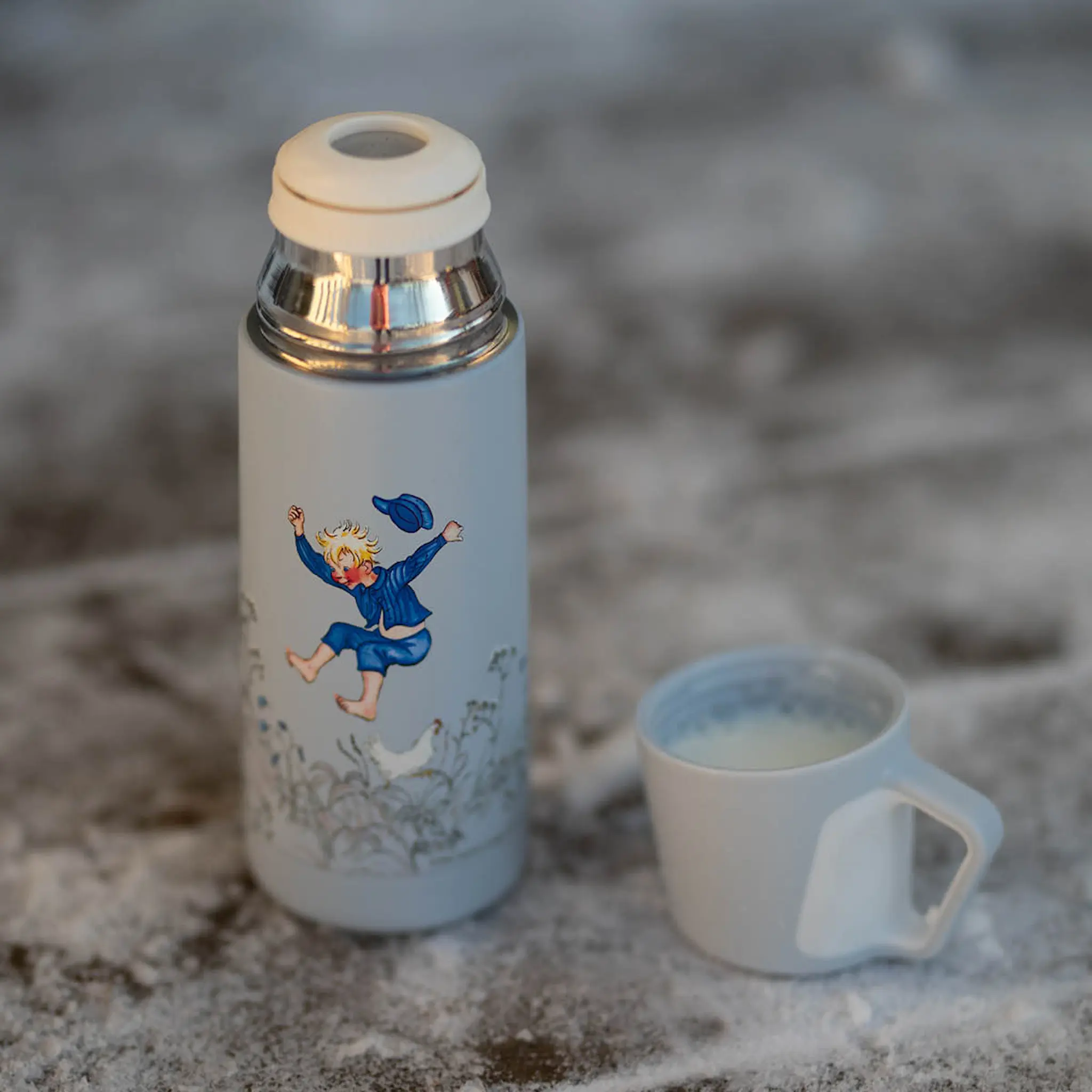 Rätt Start Emil i Lönneberga termos 0,35L blå