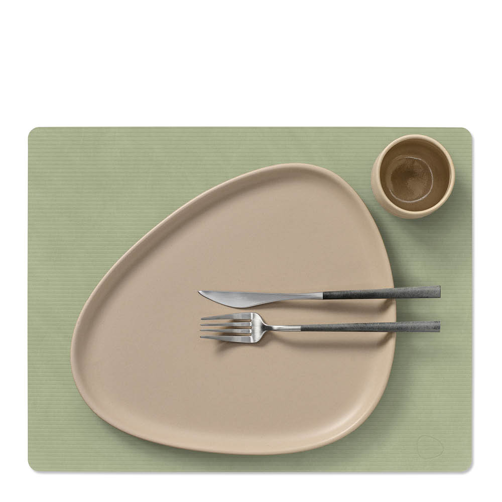 LIND DNA Square Corduroy Pöytätabletti 35x45 cm Olive Green